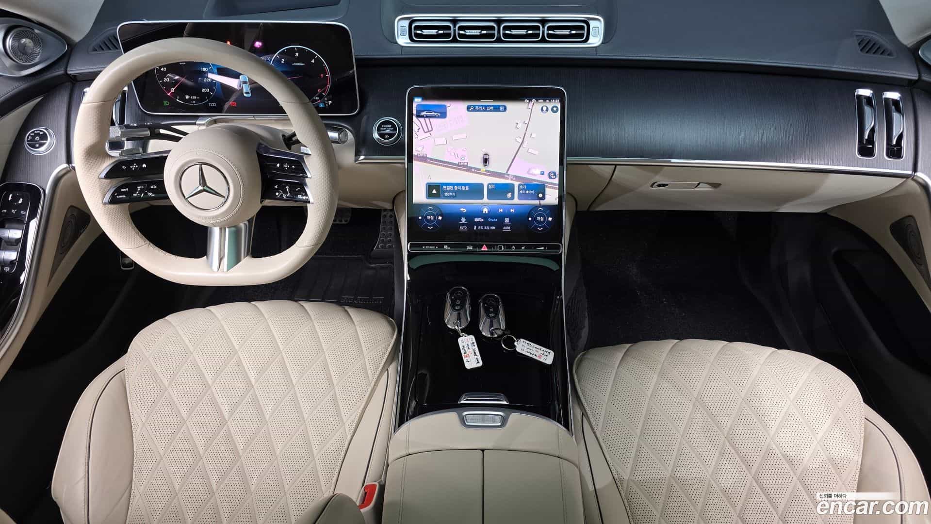S-Class Mercedes-Benz 2022.0-INNER-007