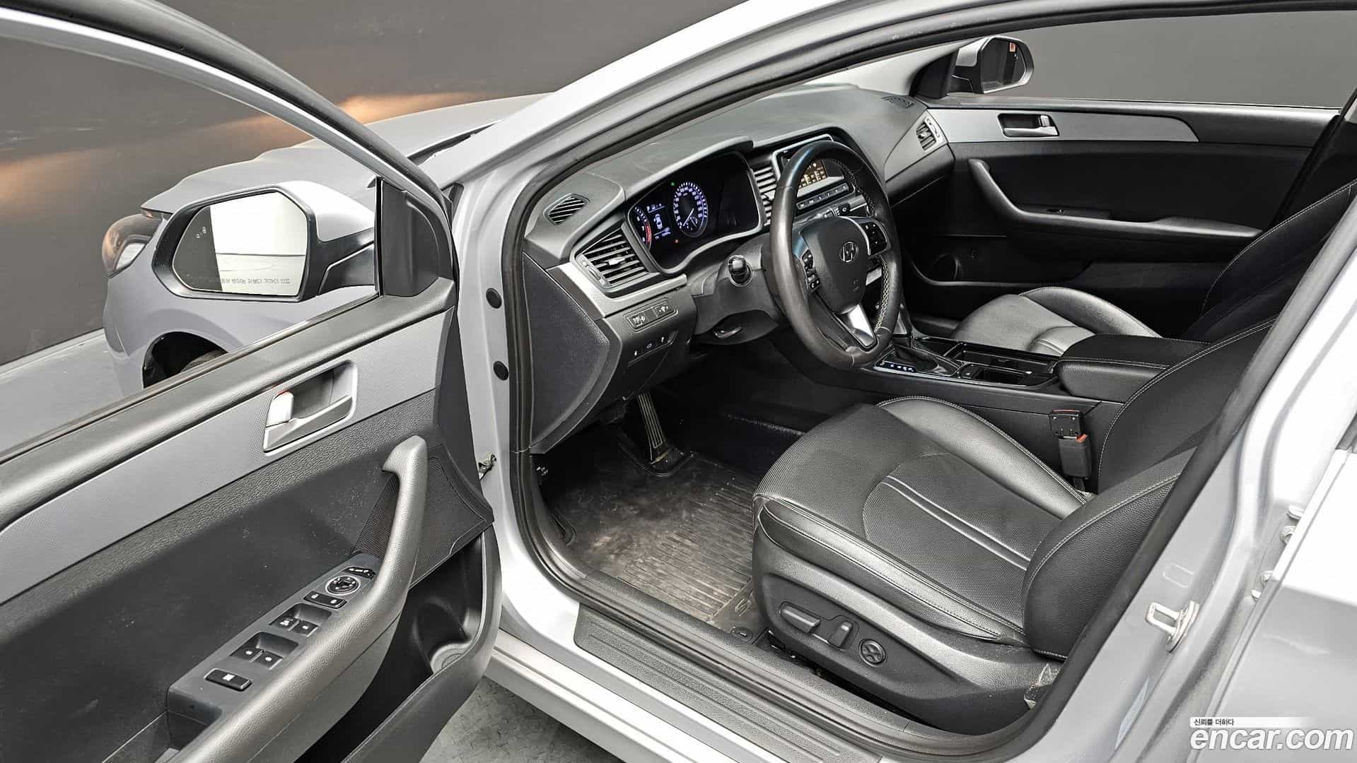 Sonata Hyundai 2023.0-OPTION-016