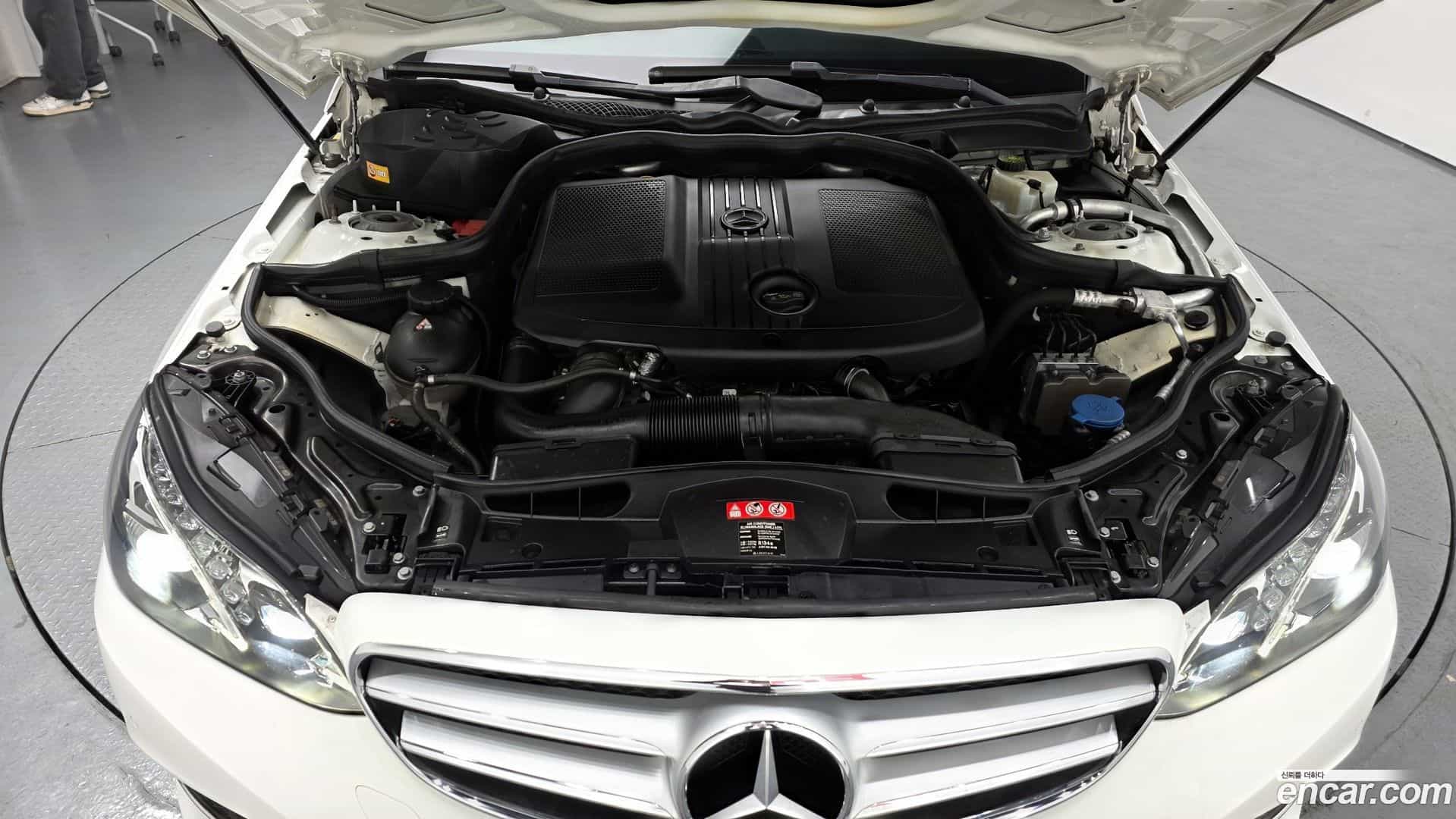 E-Class Mercedes-Benz 2015.8-INNER-006