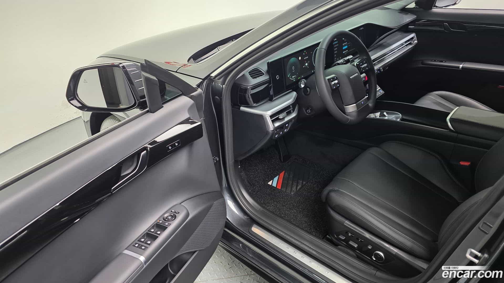 Grandeur Hyundai 2025.5-OPTION-015