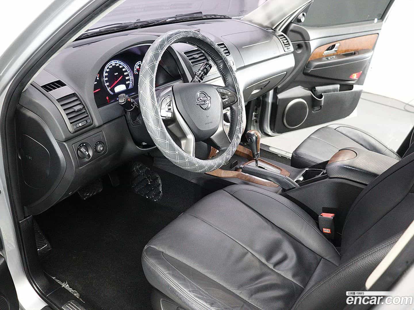 Rexton KG Mobility 2016.1-INNER-010