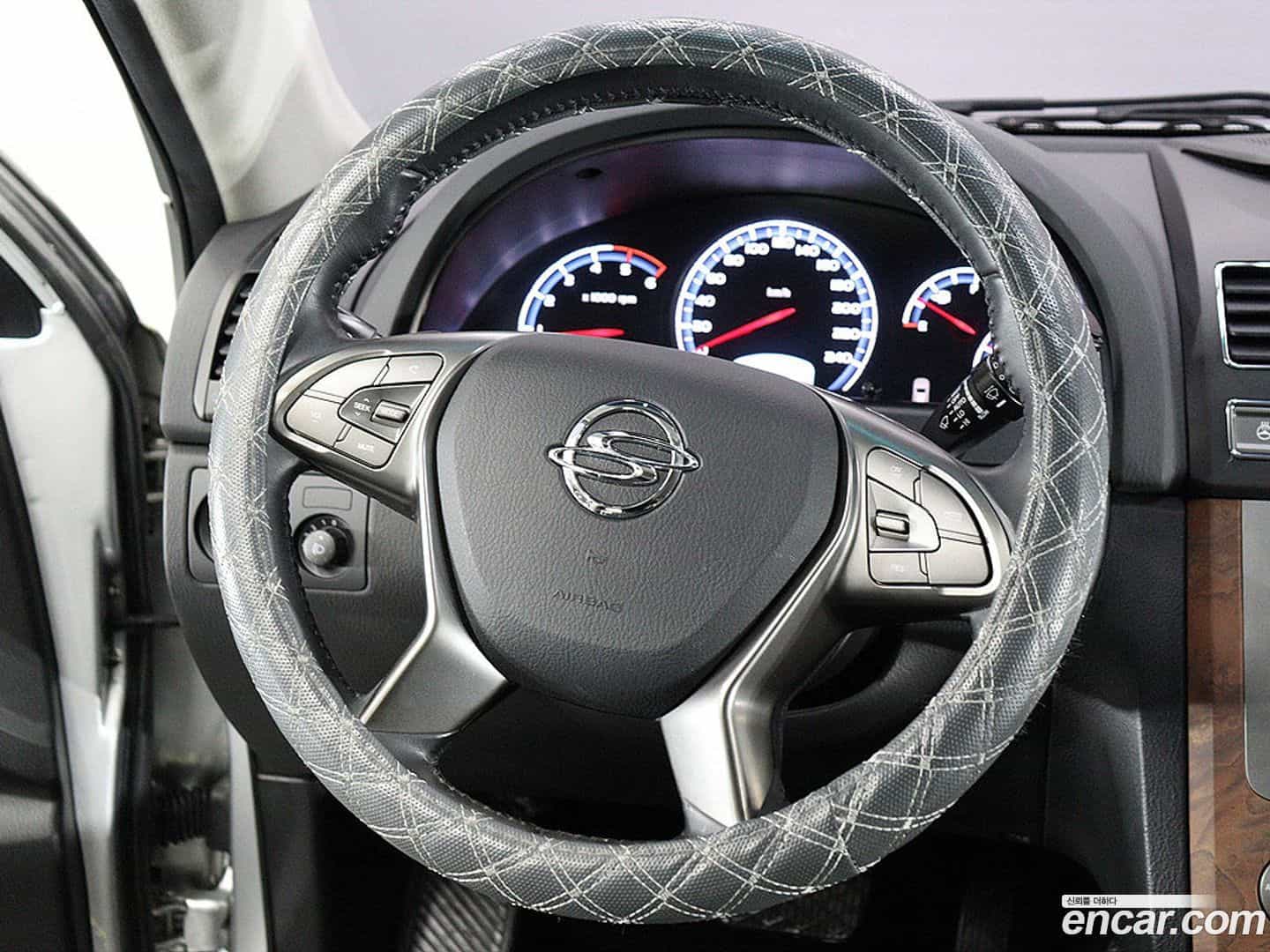 Rexton KG Mobility 2016.1-OPTION-019