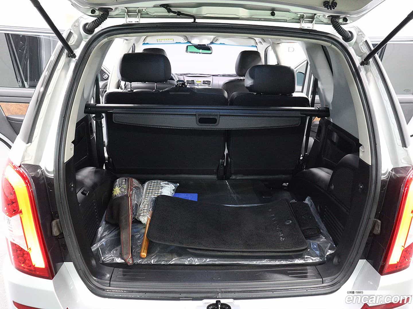 Rexton KG Mobility 2016.1-OPTION-024