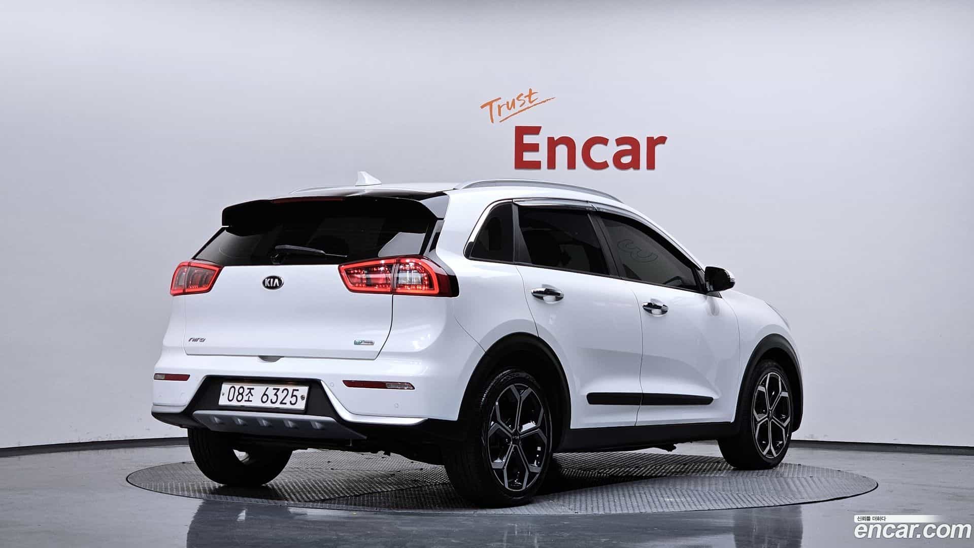 Niro Kia 2018.1-OUTER-002