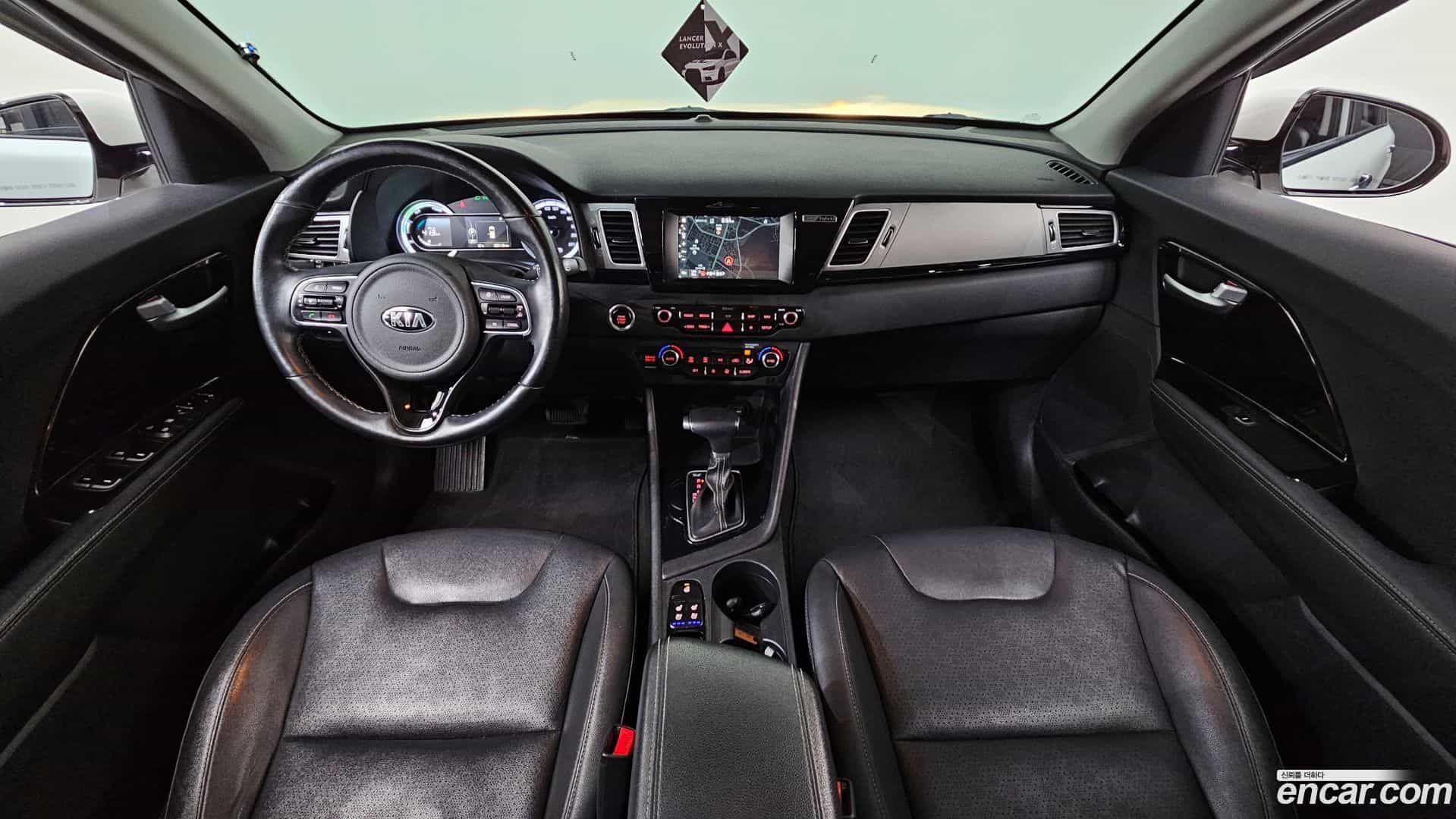 Niro Kia 2018.1-INNER-007
