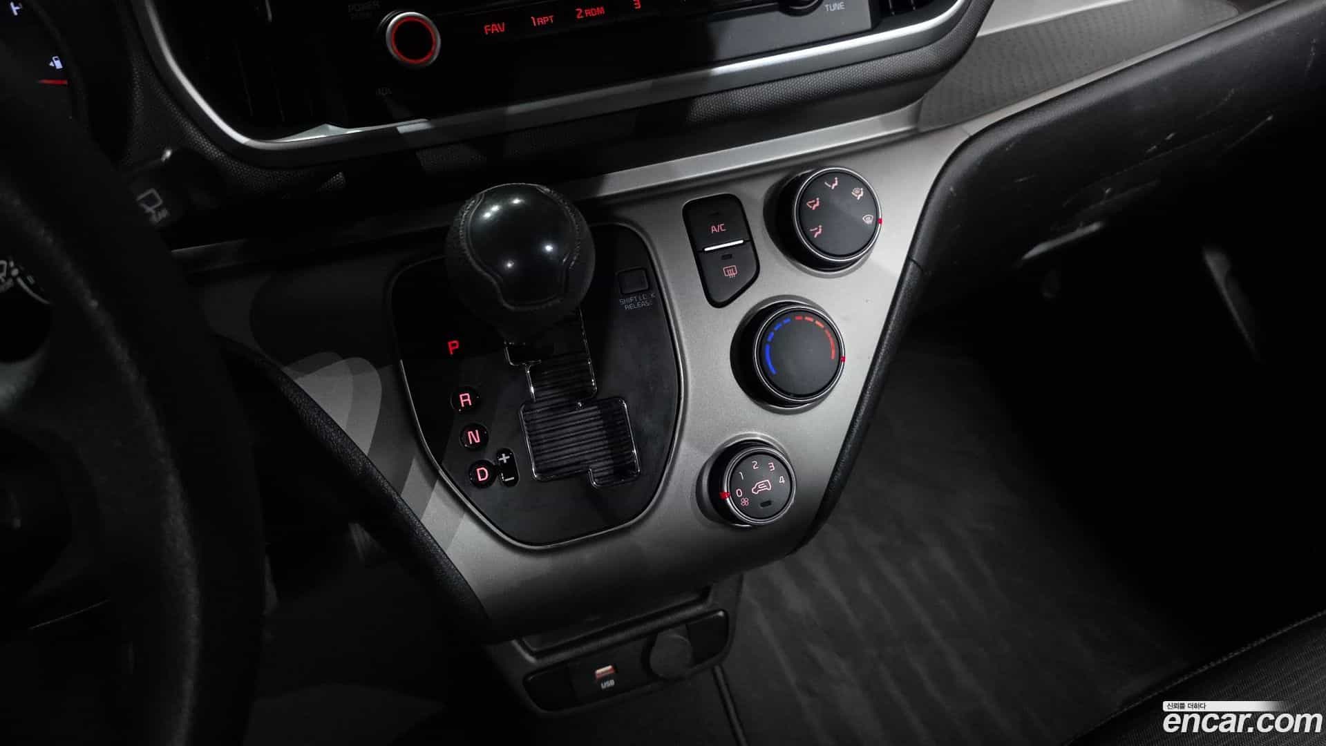 RAY Kia 2021.10-INNER-009