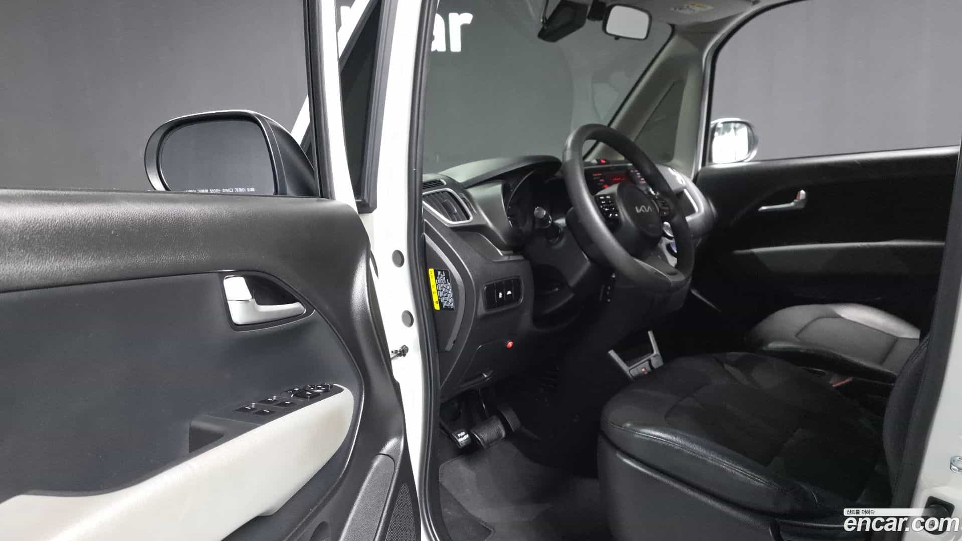 RAY Kia 2021.10-INNER-010