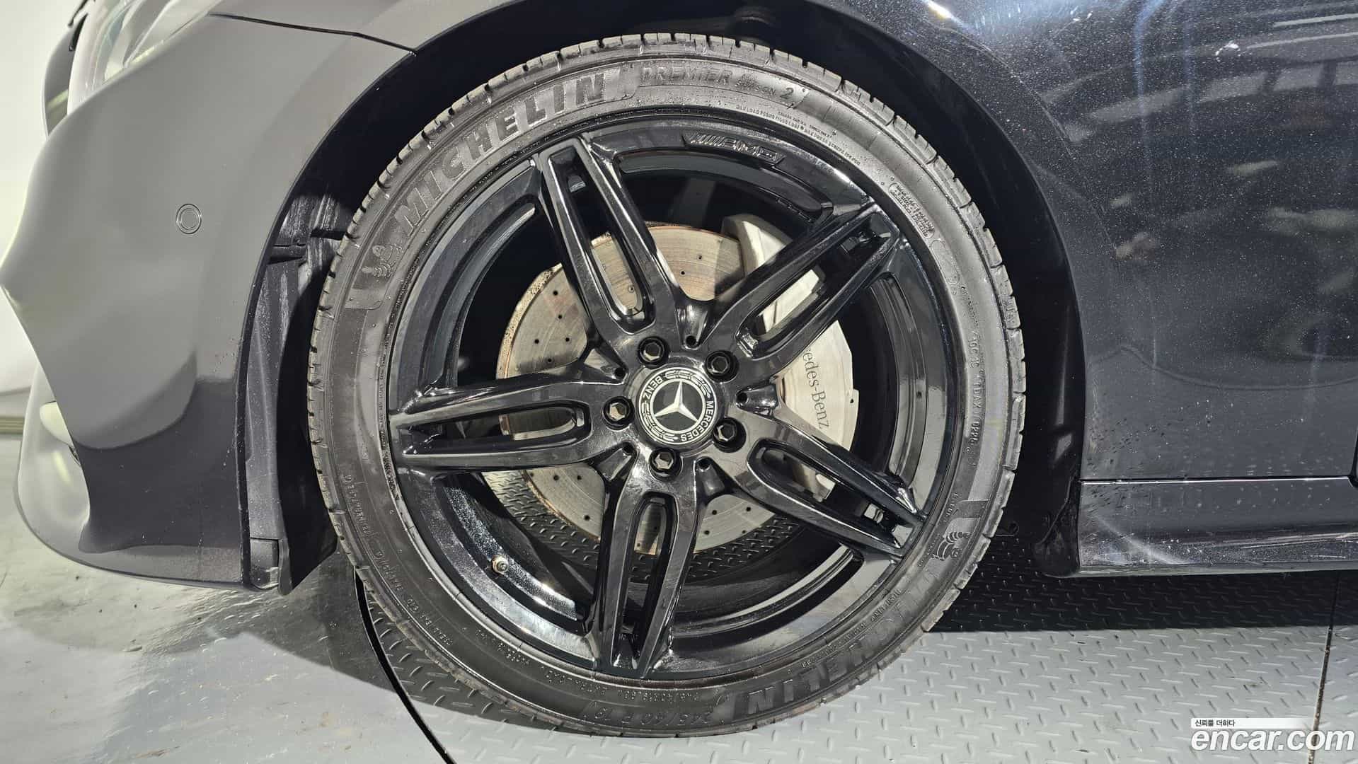 E-Class Mercedes-Benz 2018.11-OUTER-005