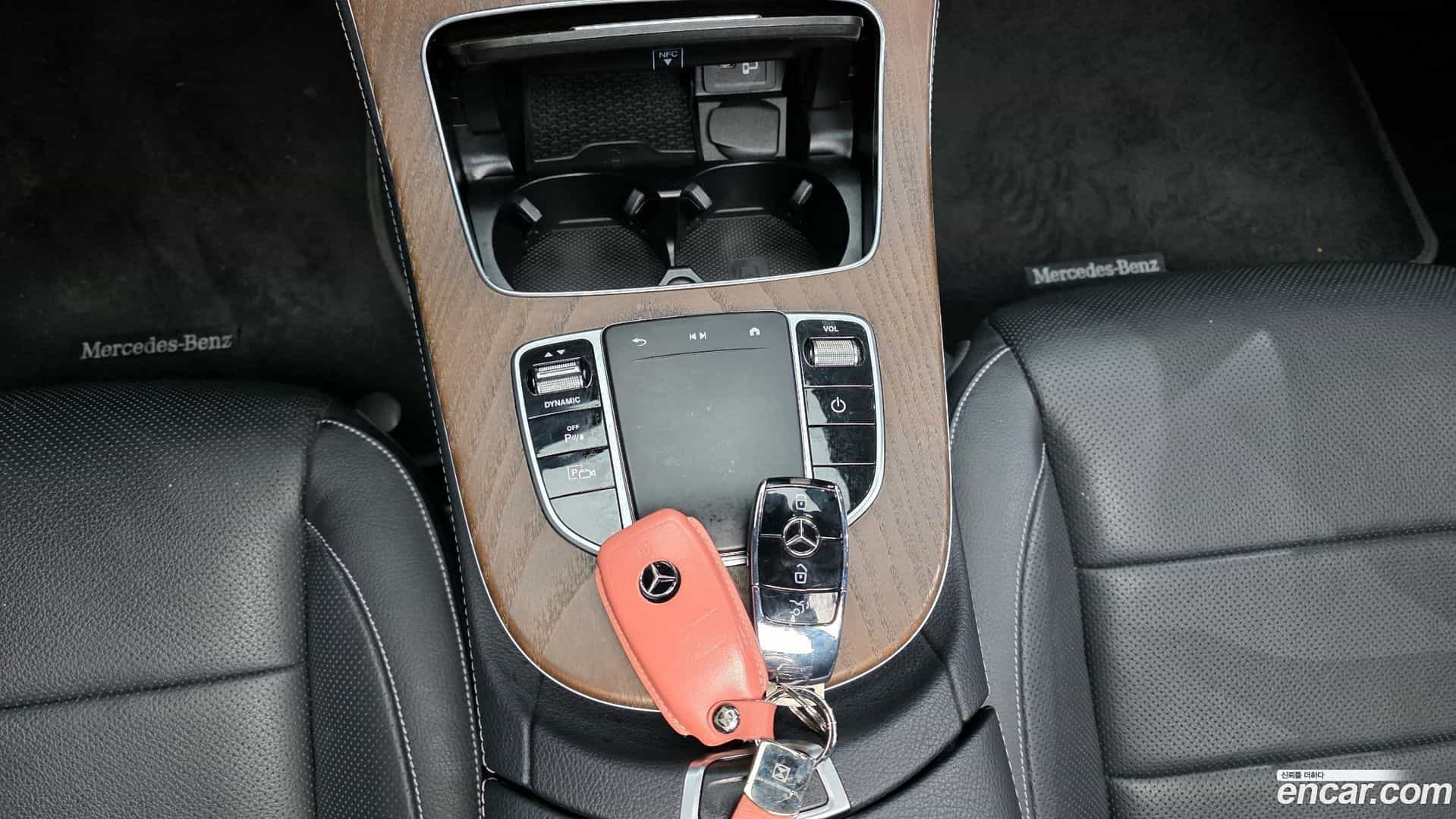 E-Class Mercedes-Benz 2021.1-INNER-009