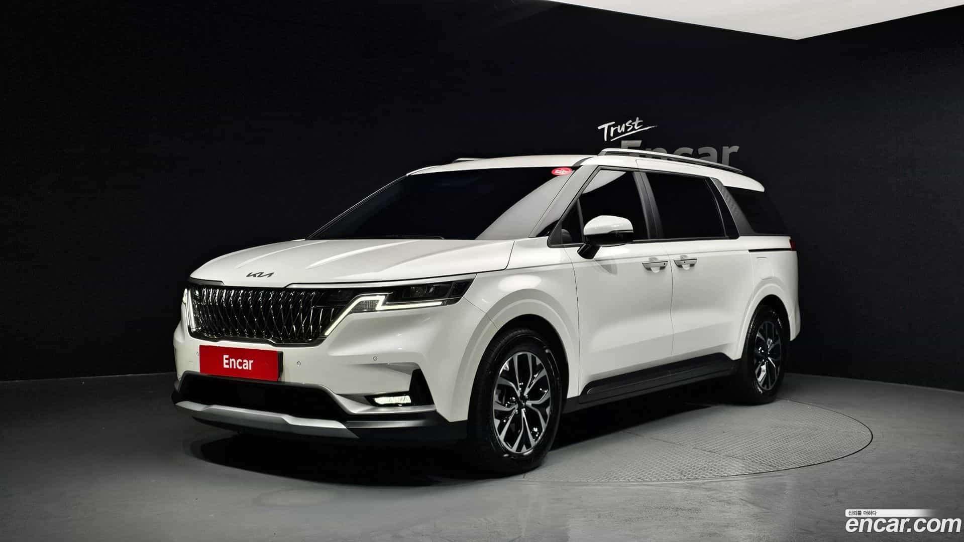 Canival Kia 2022.11-OUTER-001