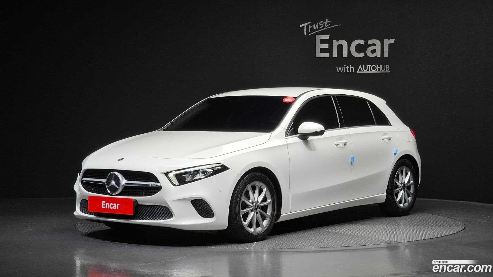 Main__Slider__Photo:A-Class Mercedes-Benz 2020.1-0