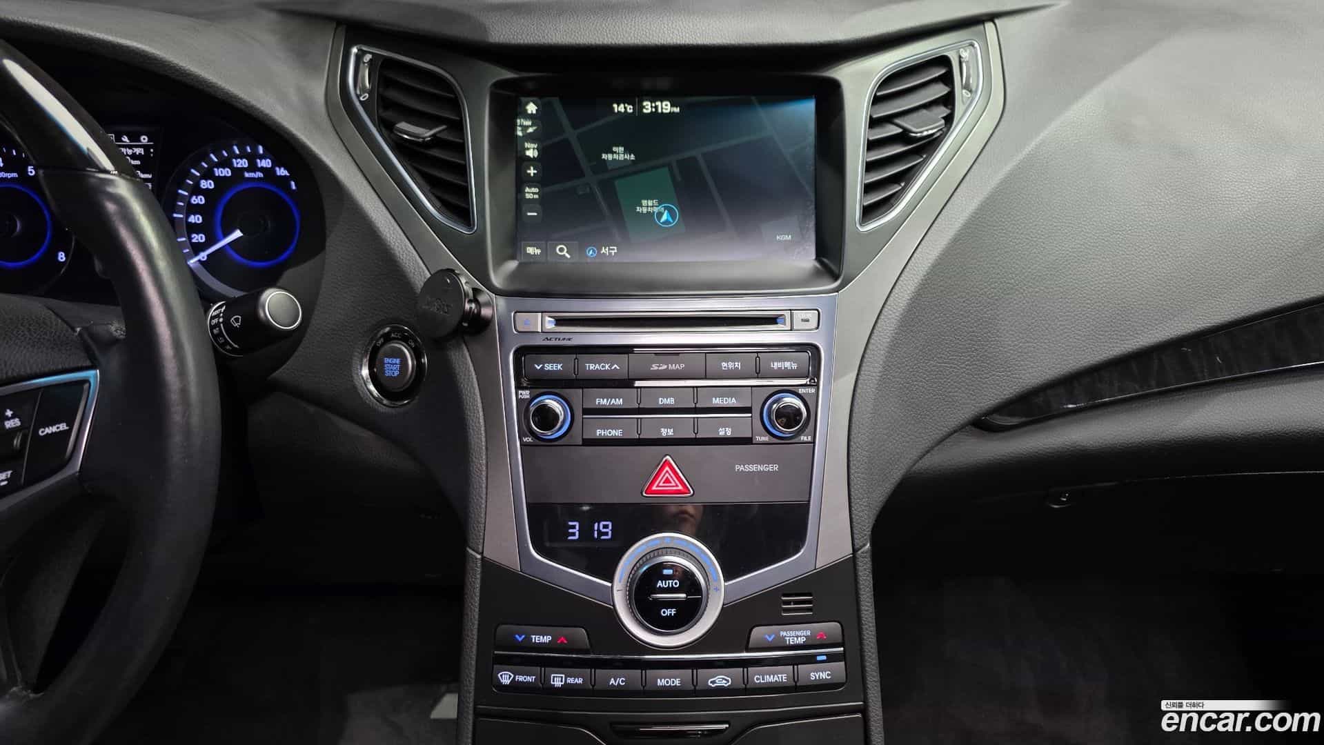 Grandeur Hyundai 2015.9-OPTION-020