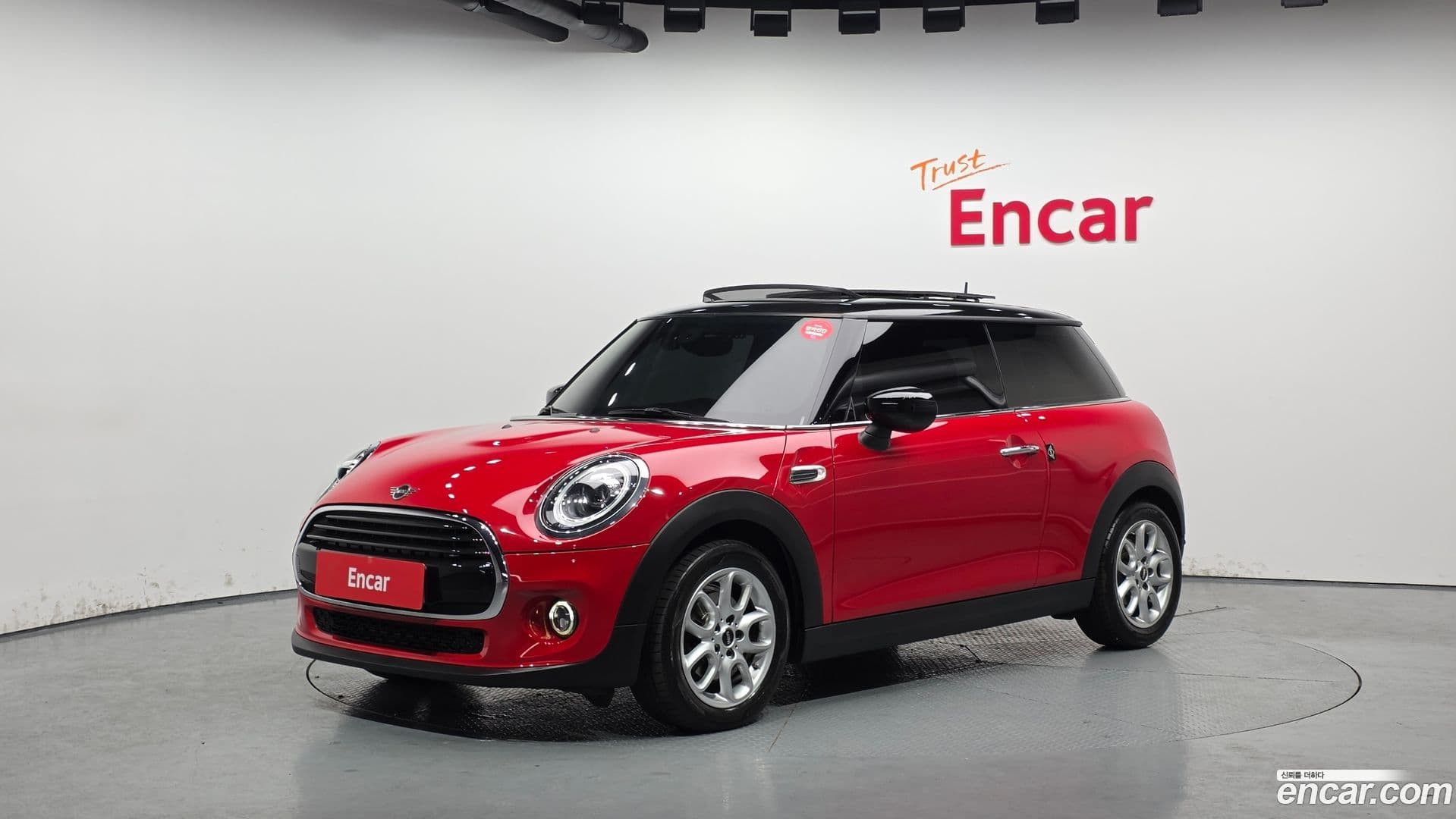 Main__Slider__Photo:Cooper Mini 2021.5-0