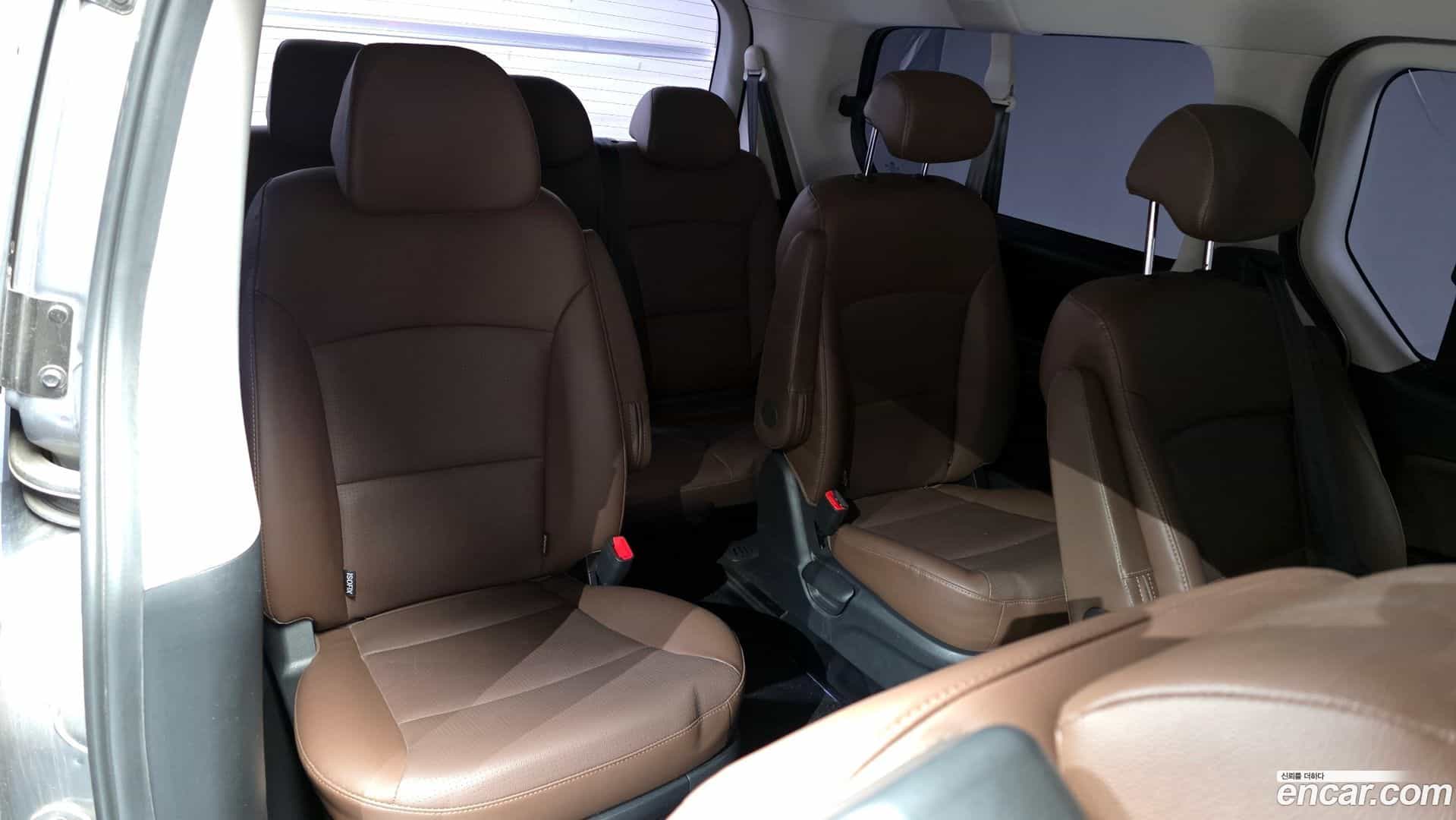 Starex Hyundai 2019.2-OPTION-017