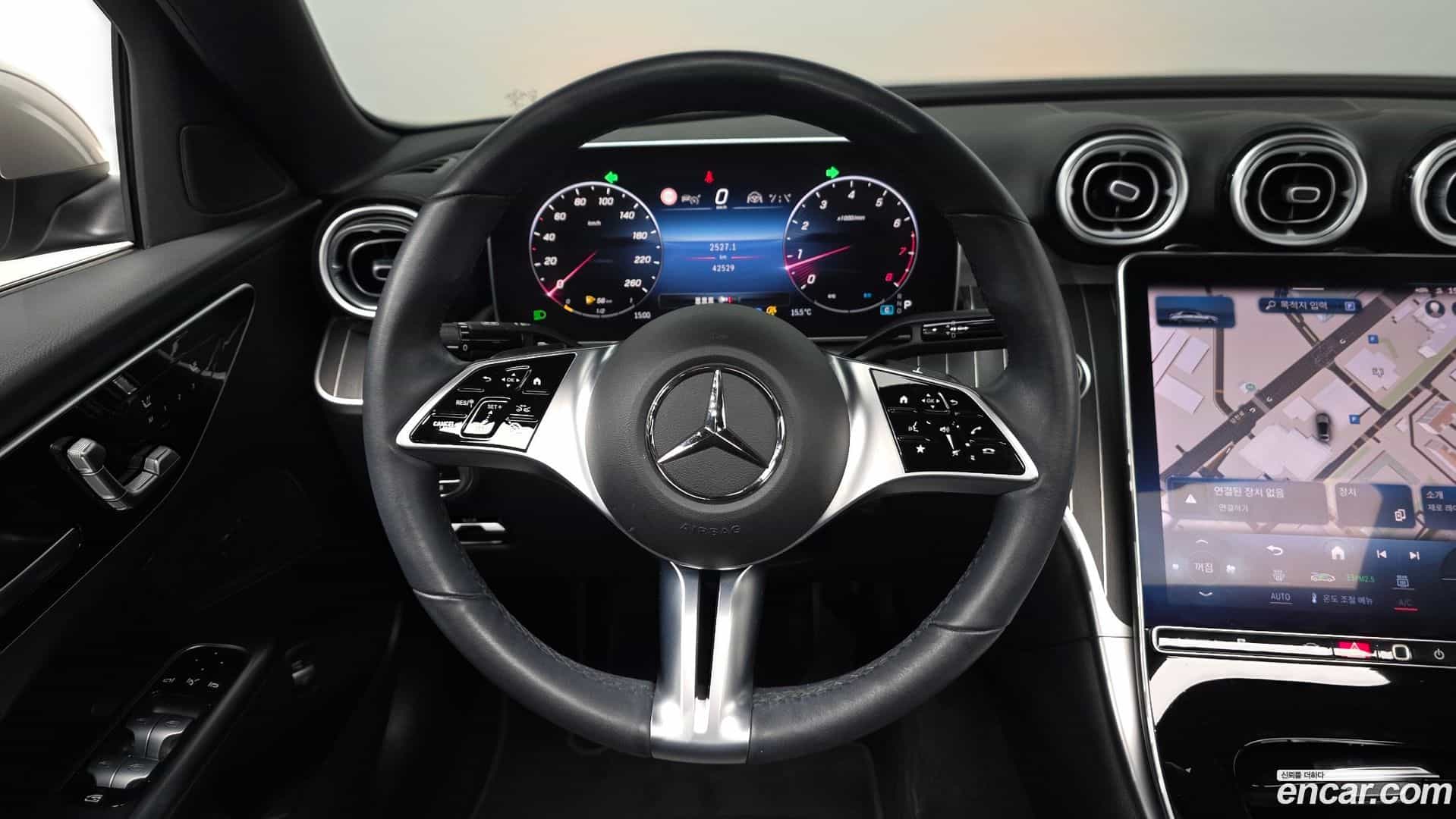 C-Class Mercedes-Benz 2022.3-OPTION-017