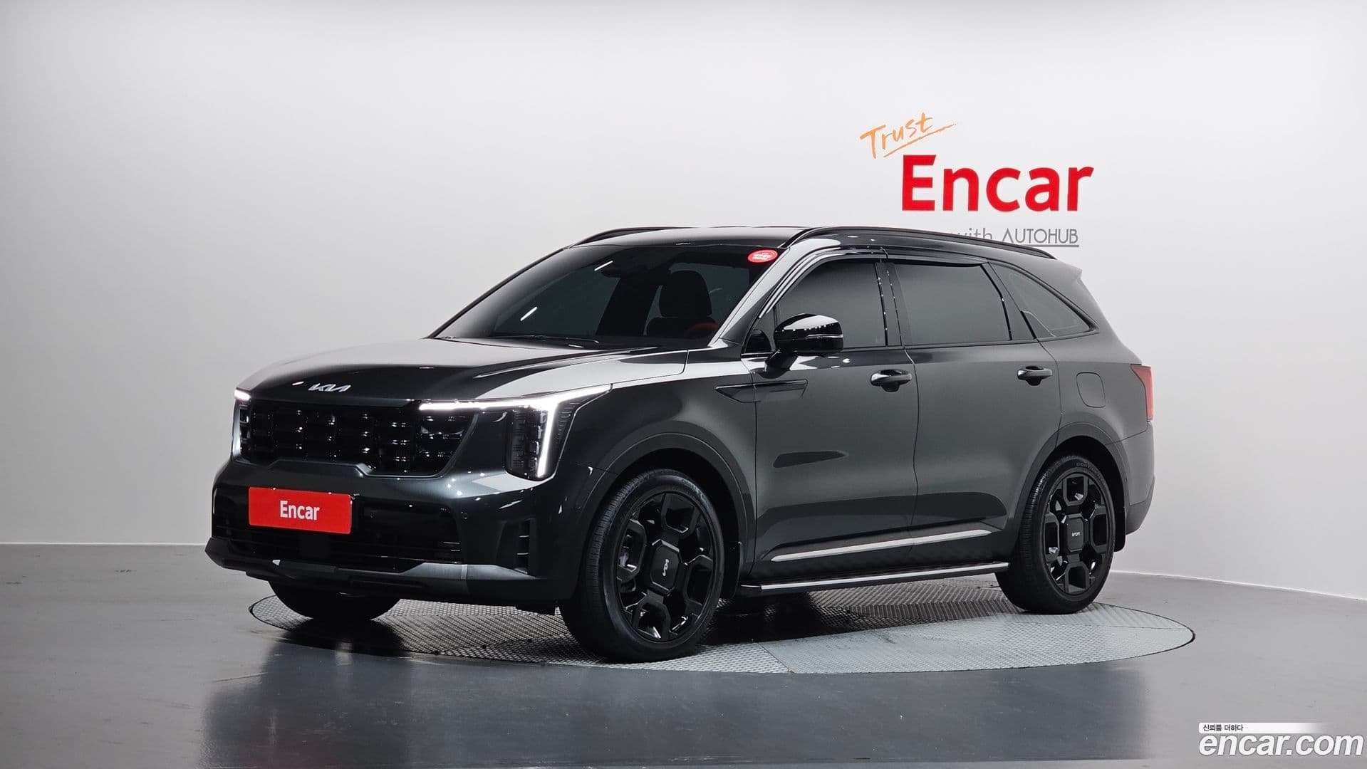 Main__Slider__Photo:Sorento Kia 2024.6-0