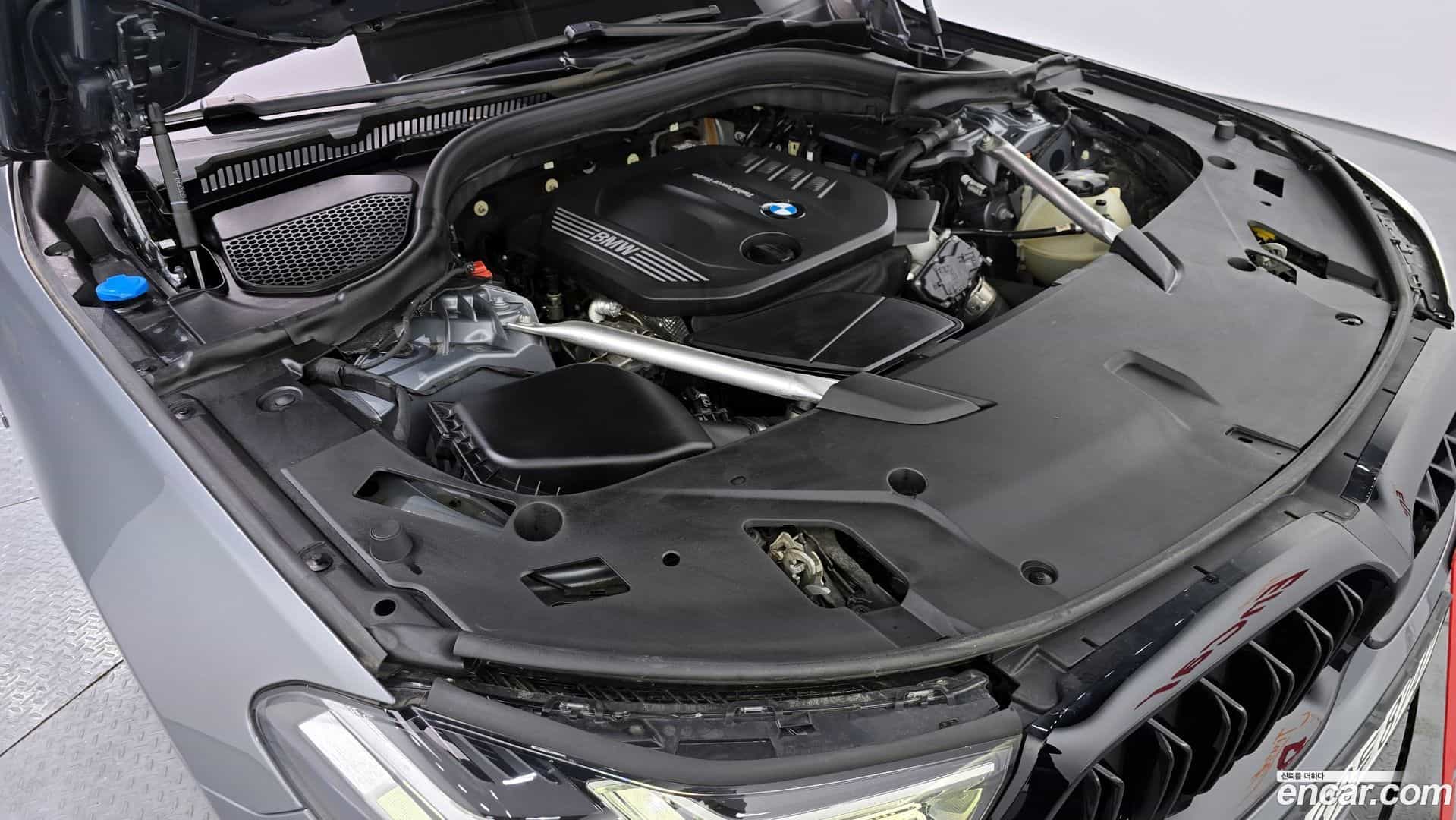 Gran Turismo BMW 2023.5-INNER-006