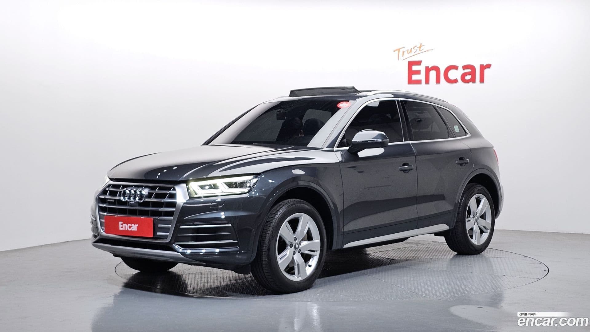 Main__Slider__Photo:Q5 Audi 2020.11-0