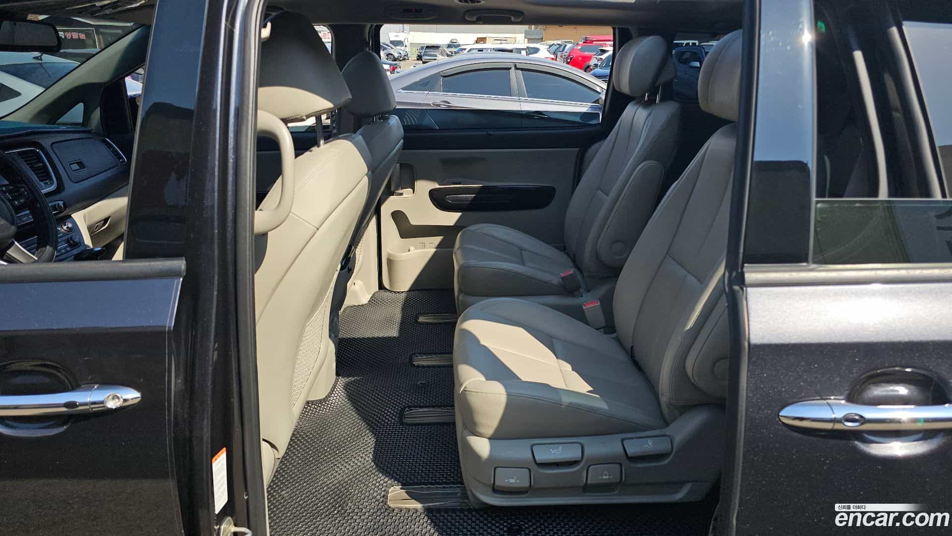 Canival Kia 2018.4-OPTION-016