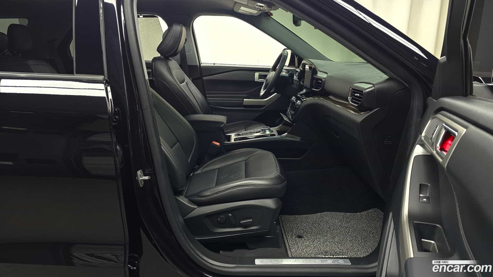 Explorer Ford 2023.11-OPTION-016