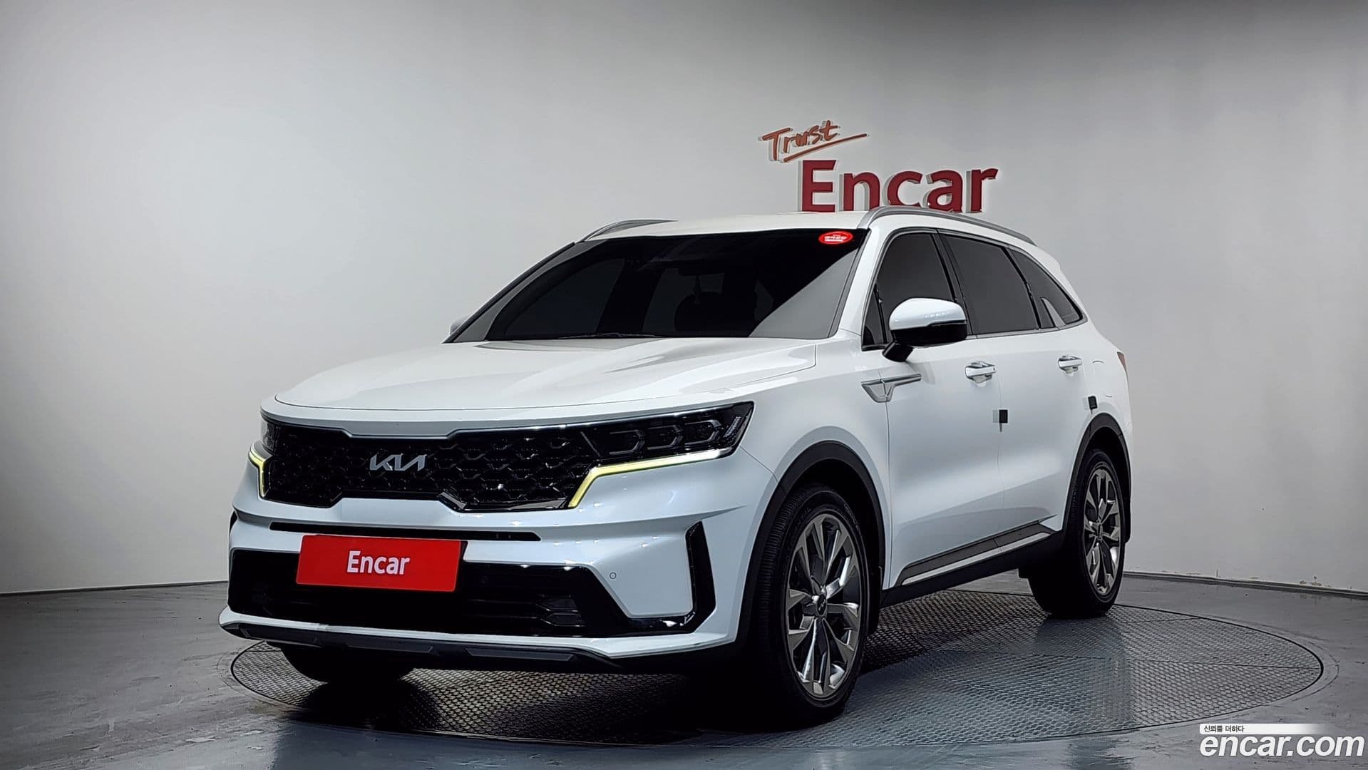 Main__Slider__Photo:Sorento Kia 2022.1-0