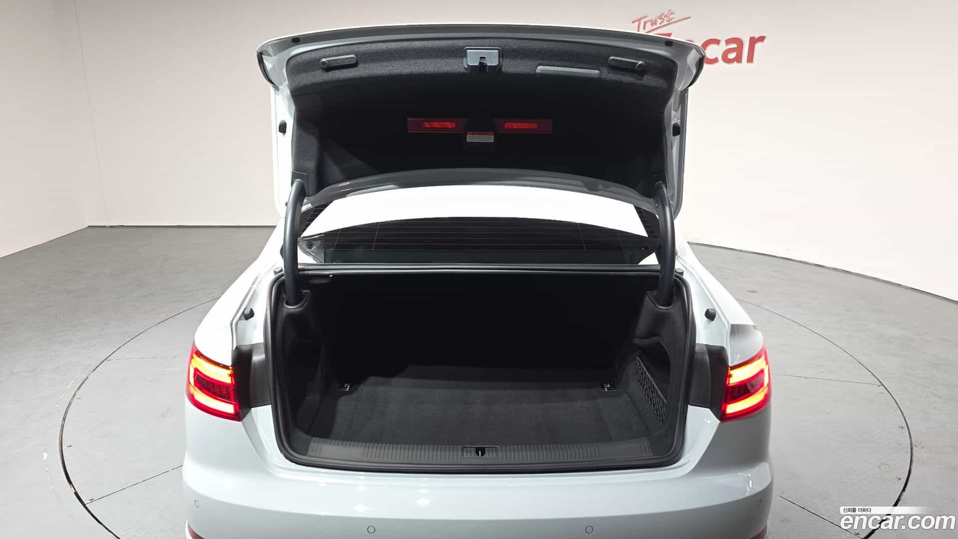 A4 Audi 2019.11-OPTION-024