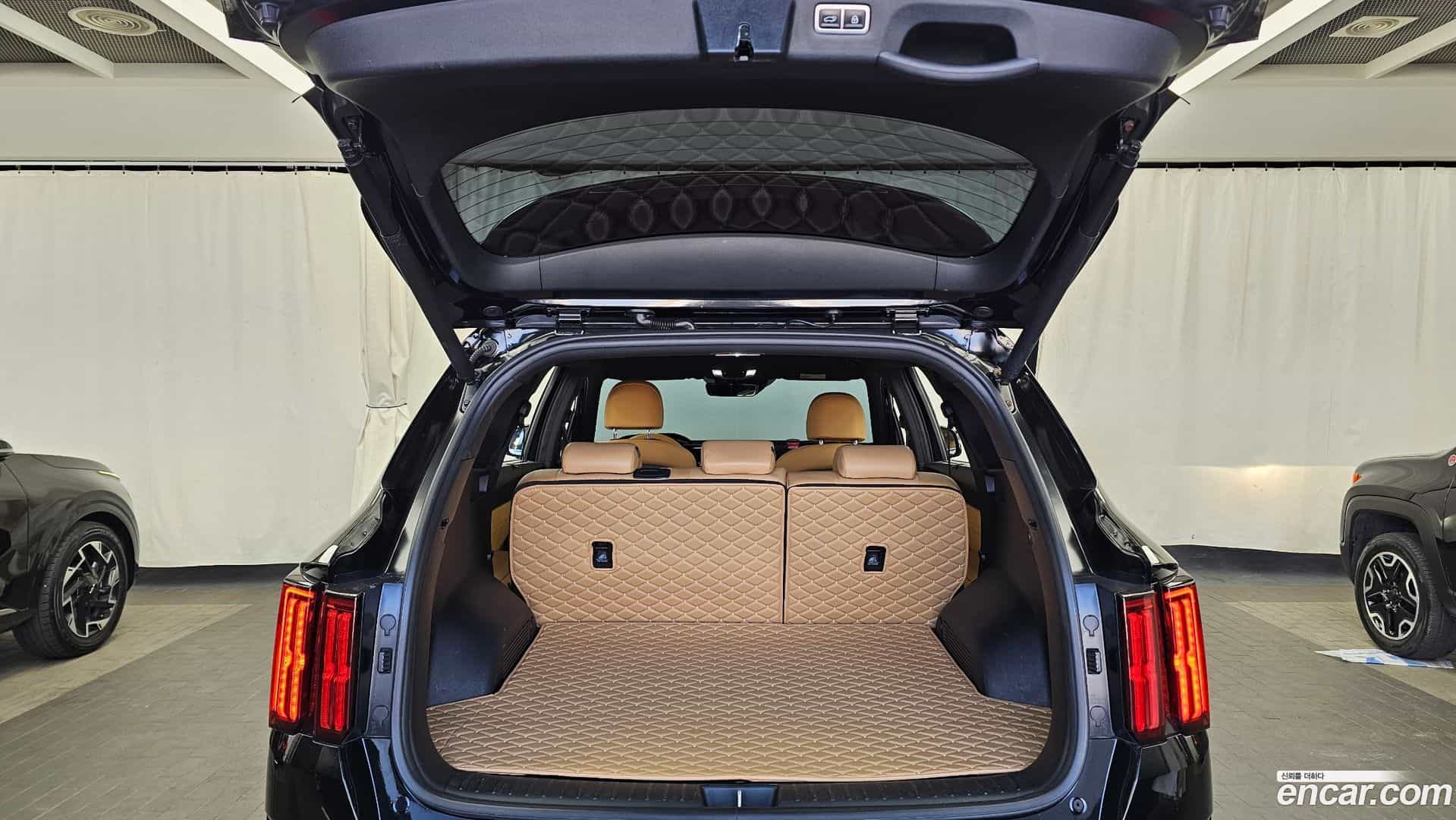 Sorento Kia 2020.4-OPTION-024