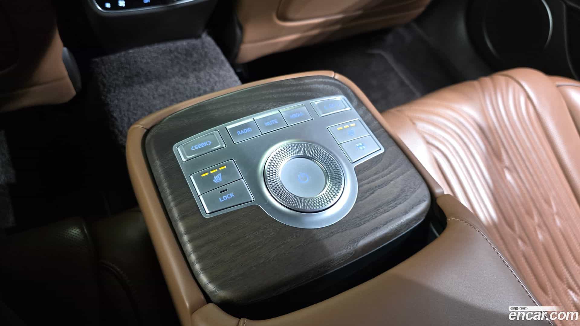 G80 Genesis 2021.0-OPTION-023