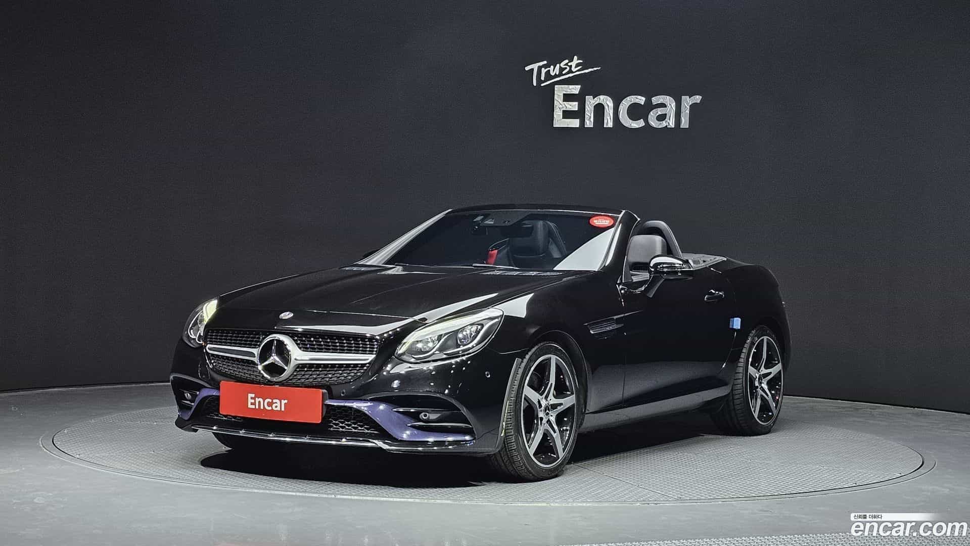 SLC-Class Mercedes-Benz 2018.1-OUTER-001