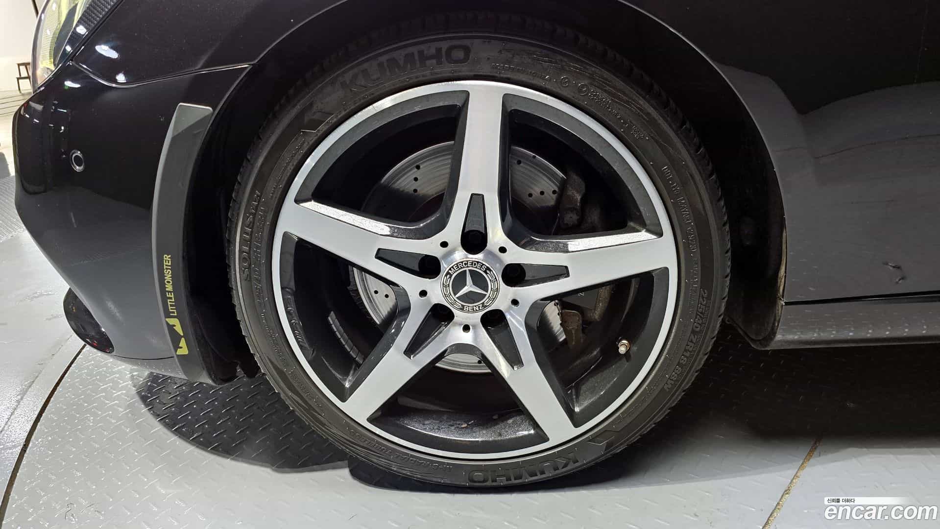 SLC-Class Mercedes-Benz 2018.1-OUTER-005