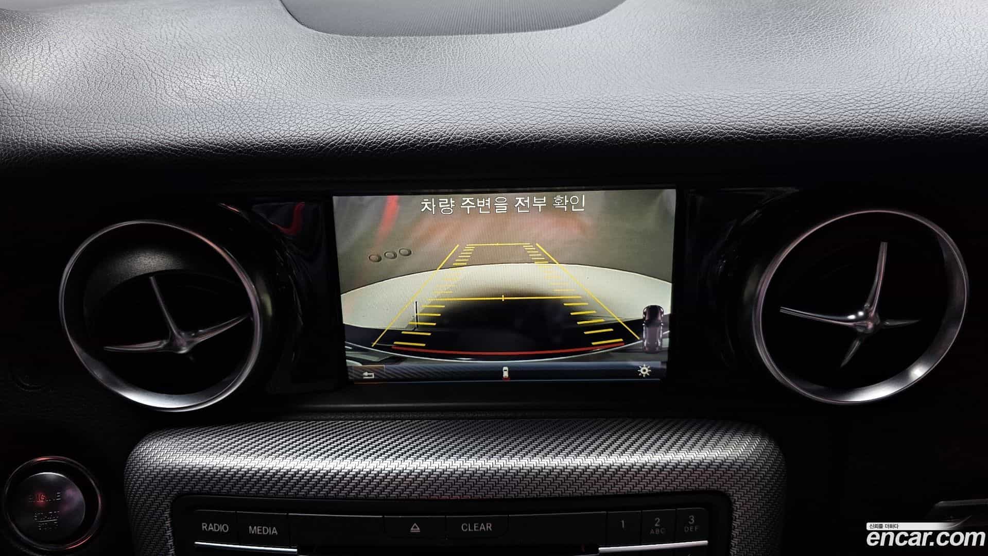 SLC-Class Mercedes-Benz 2018.1-OPTION-018