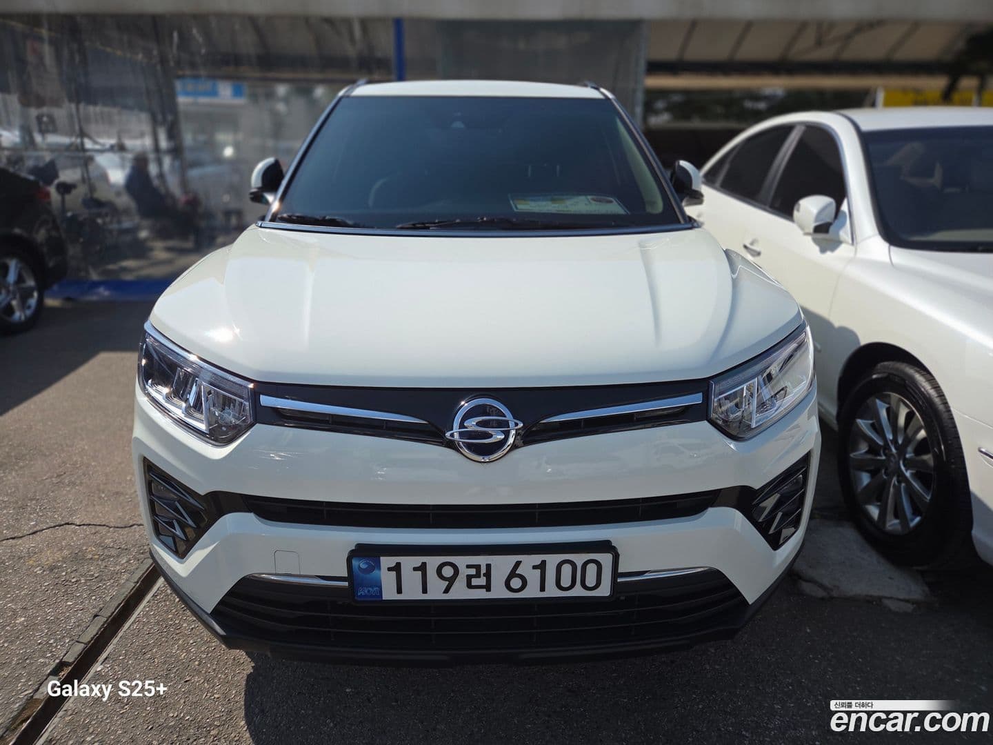 Main__Slider__Photo:TIBOLI KG Mobility 2022.4-0