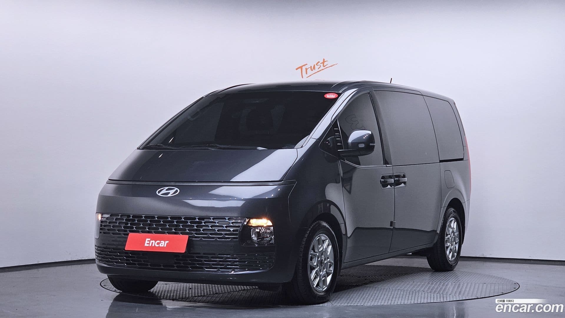 Main__Slider__Photo:Staria Hyundai 2024.8-0