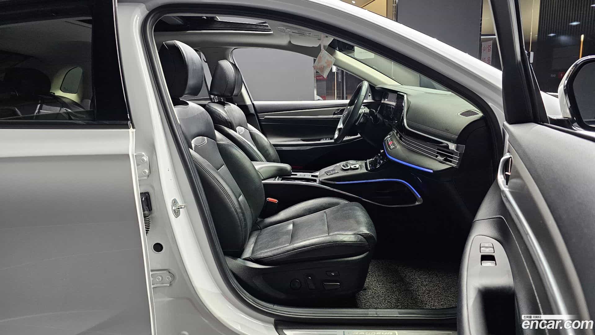 Grandeur Hyundai 2020.8-INNER-010