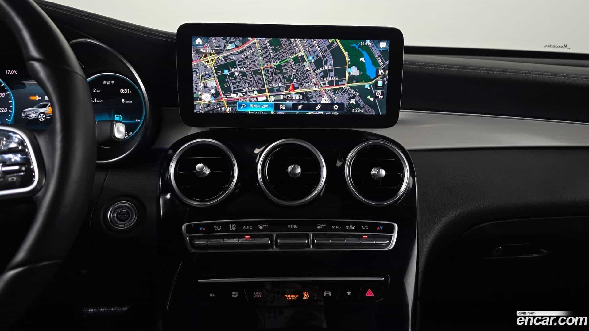 GLC-Class Mercedes-Benz 2021.2-OPTION-018