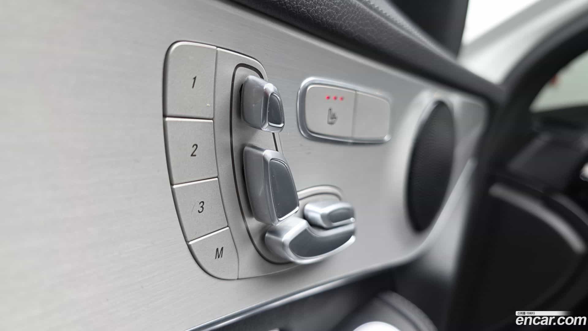GLC-Class Mercedes-Benz 2021.2-OPTION-022