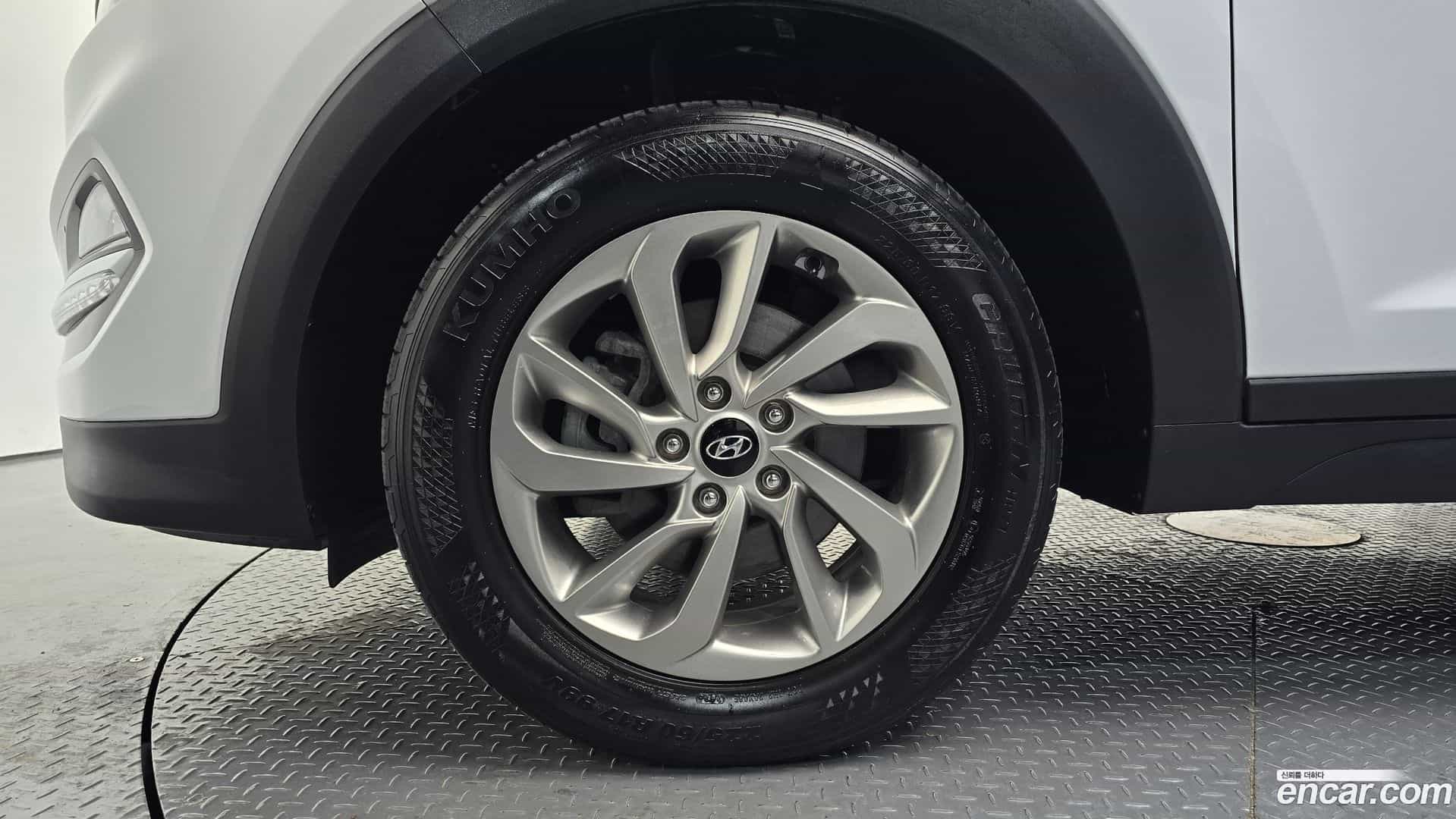 Tucson Hyundai 2017.6-OUTER-005