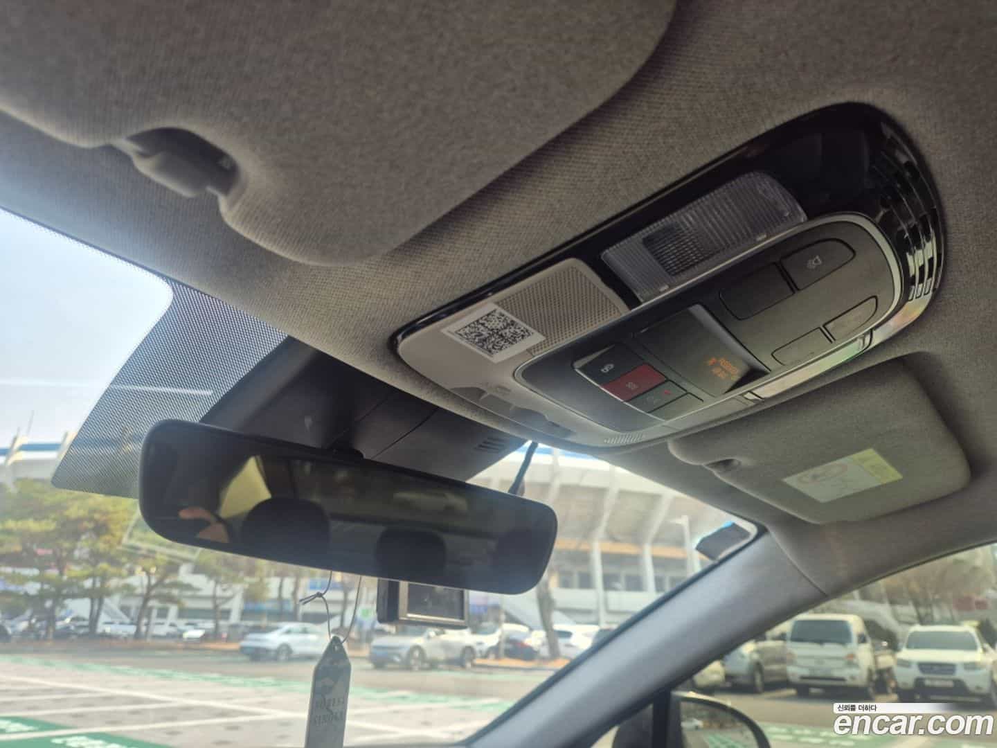 Sonata Hyundai 2022.2-INNER-009