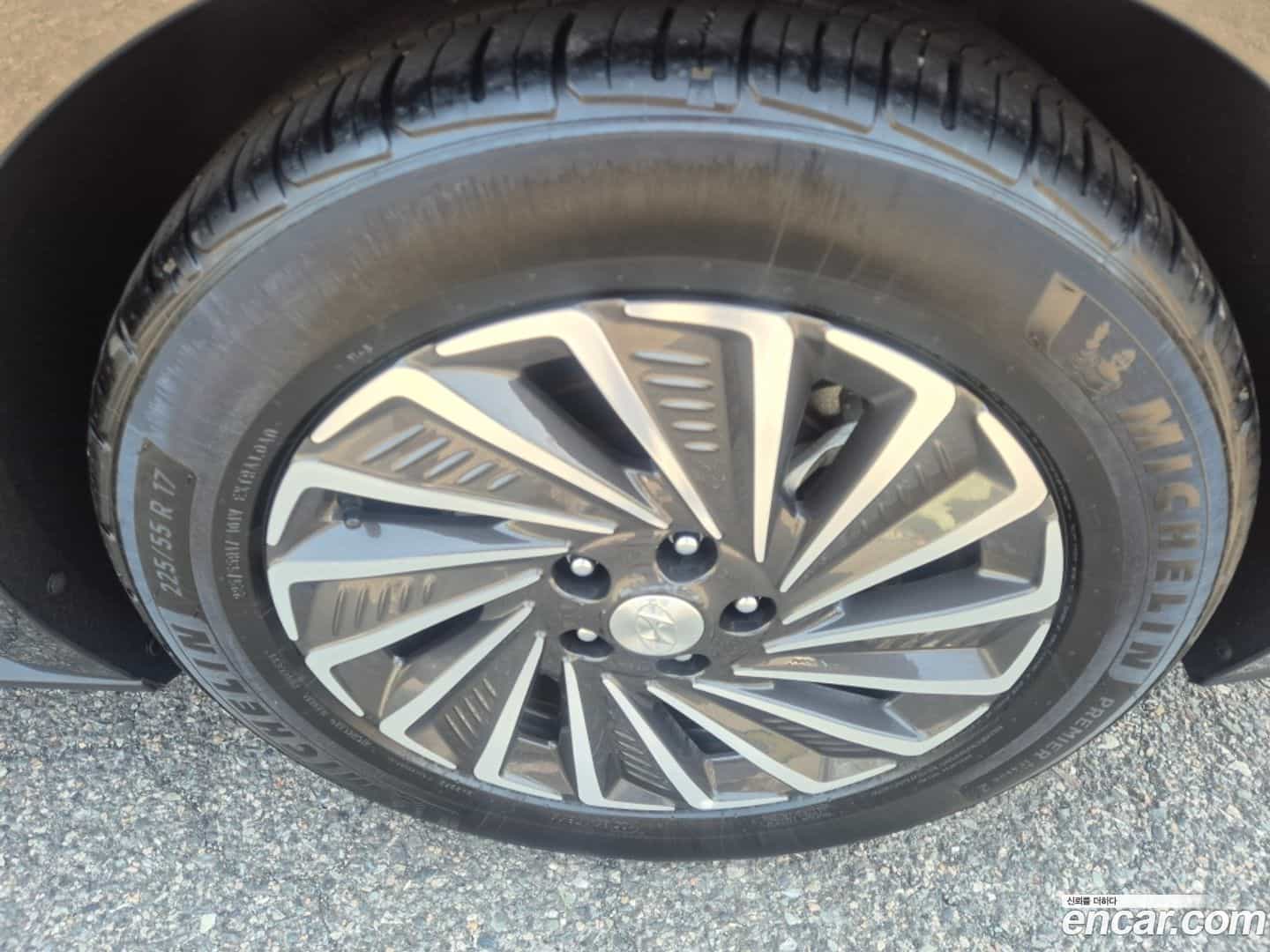 Sonata Hyundai 2022.2-OPTION-023