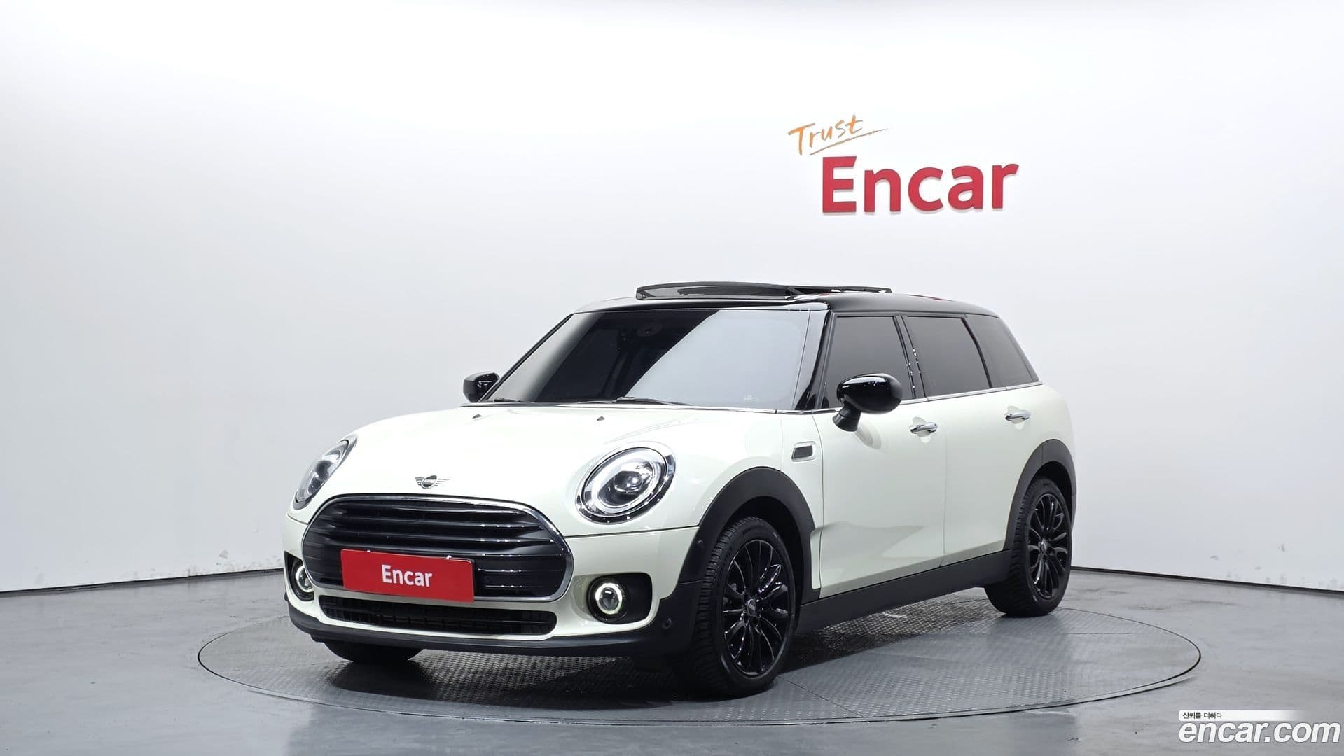 Main__Slider__Photo:Clubman Mini 2020.3-0