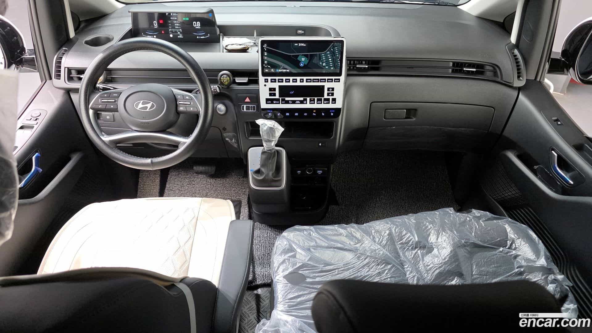 Staria Hyundai 2025.2-INNER-007