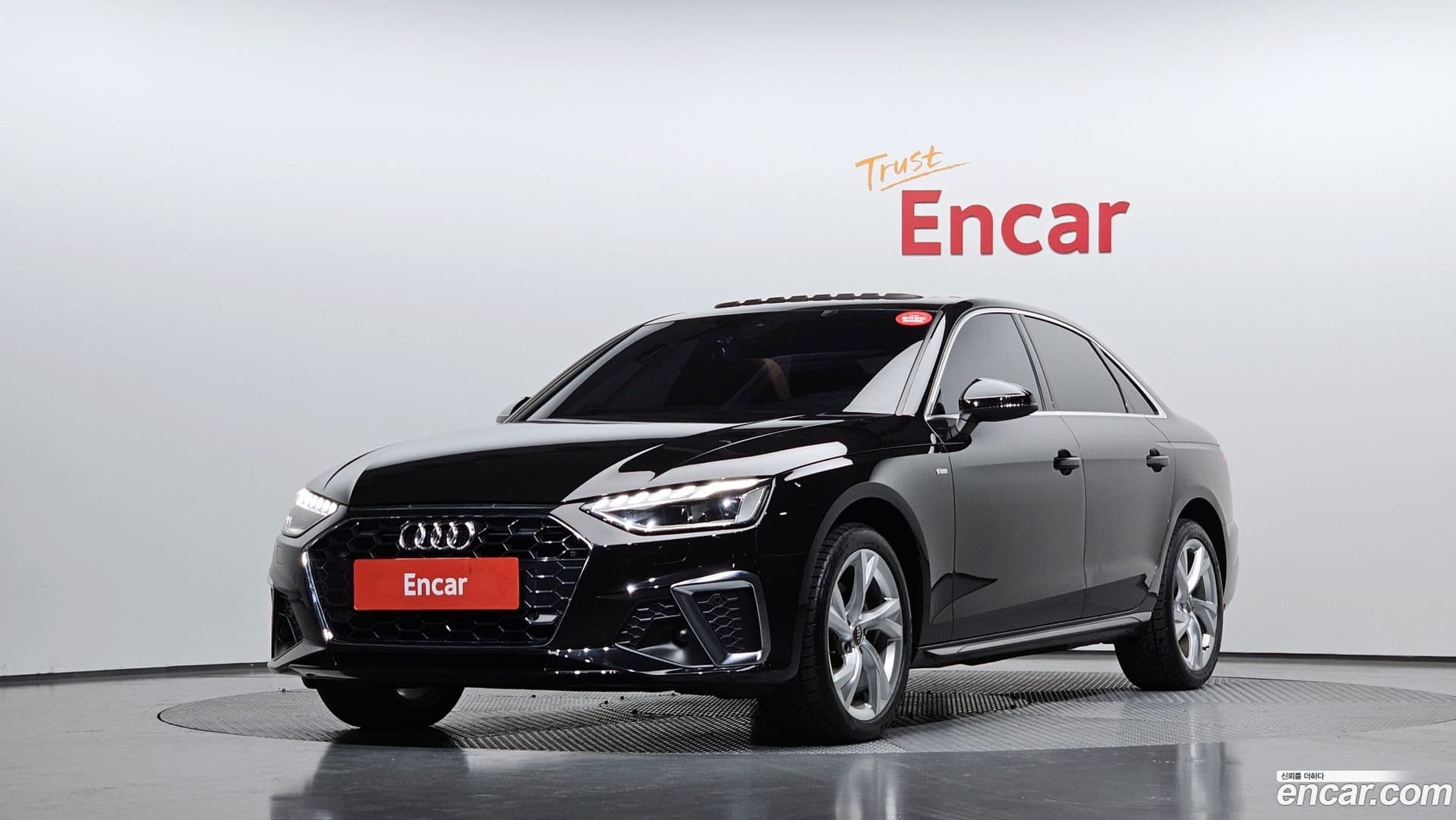 Main__Slider__Photo:A4 Audi 2020.11-0