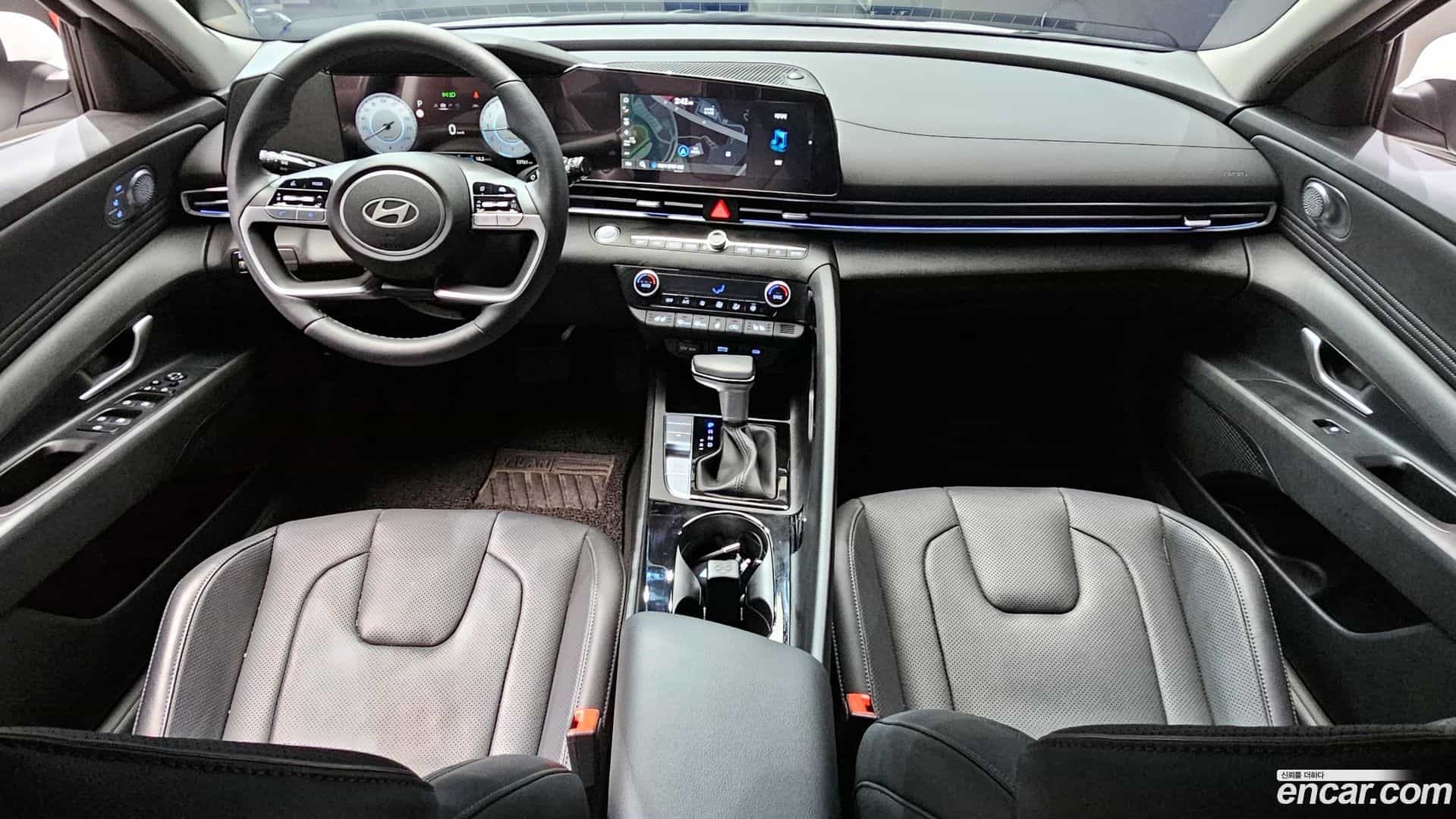 AVANTE Hyundai 2025.2-INNER-007