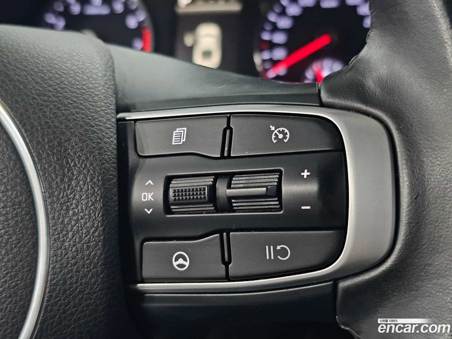 K5 Kia 2023.0-INNER-010