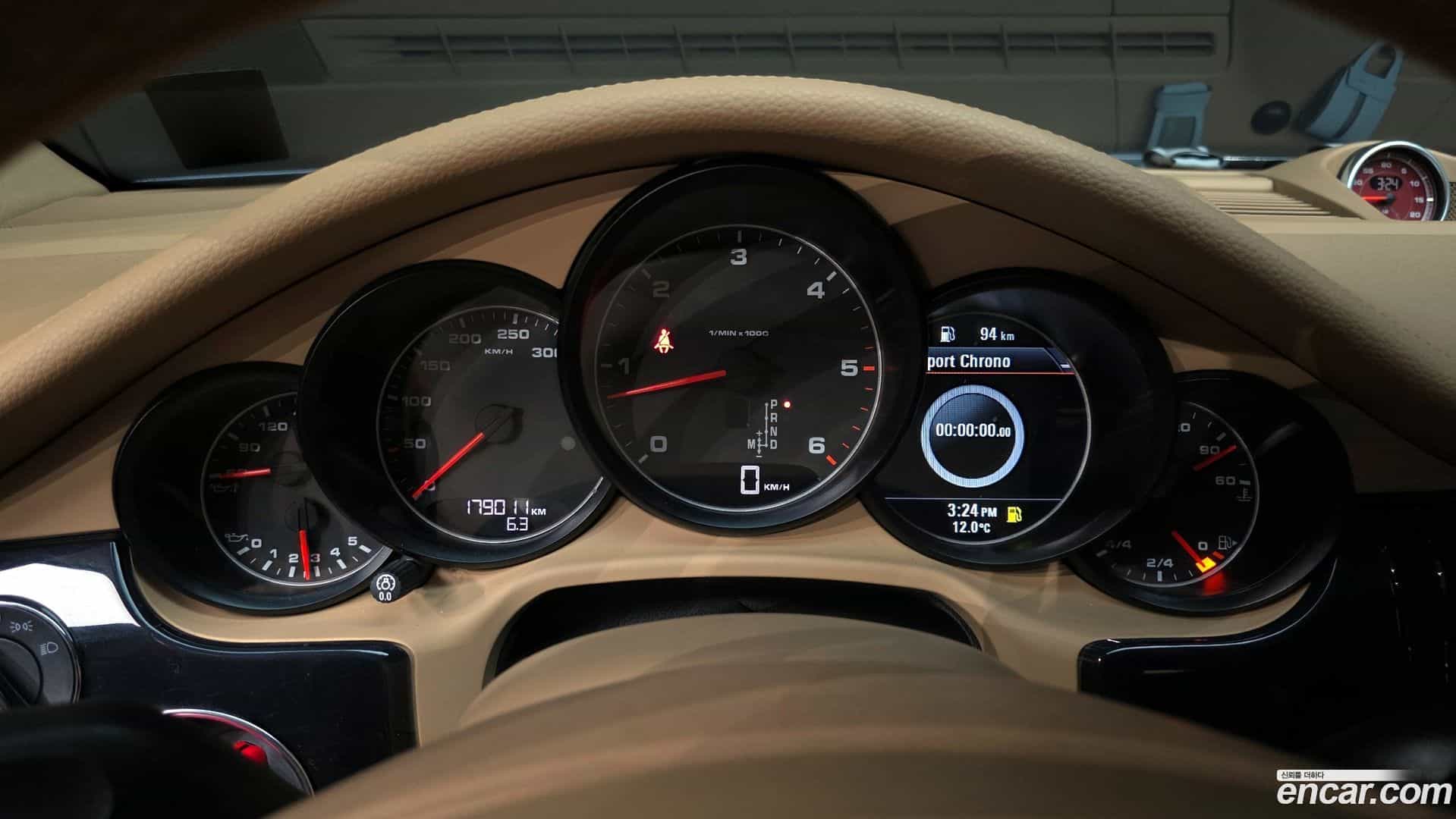Panamera Porsche 2013.11-INNER-008
