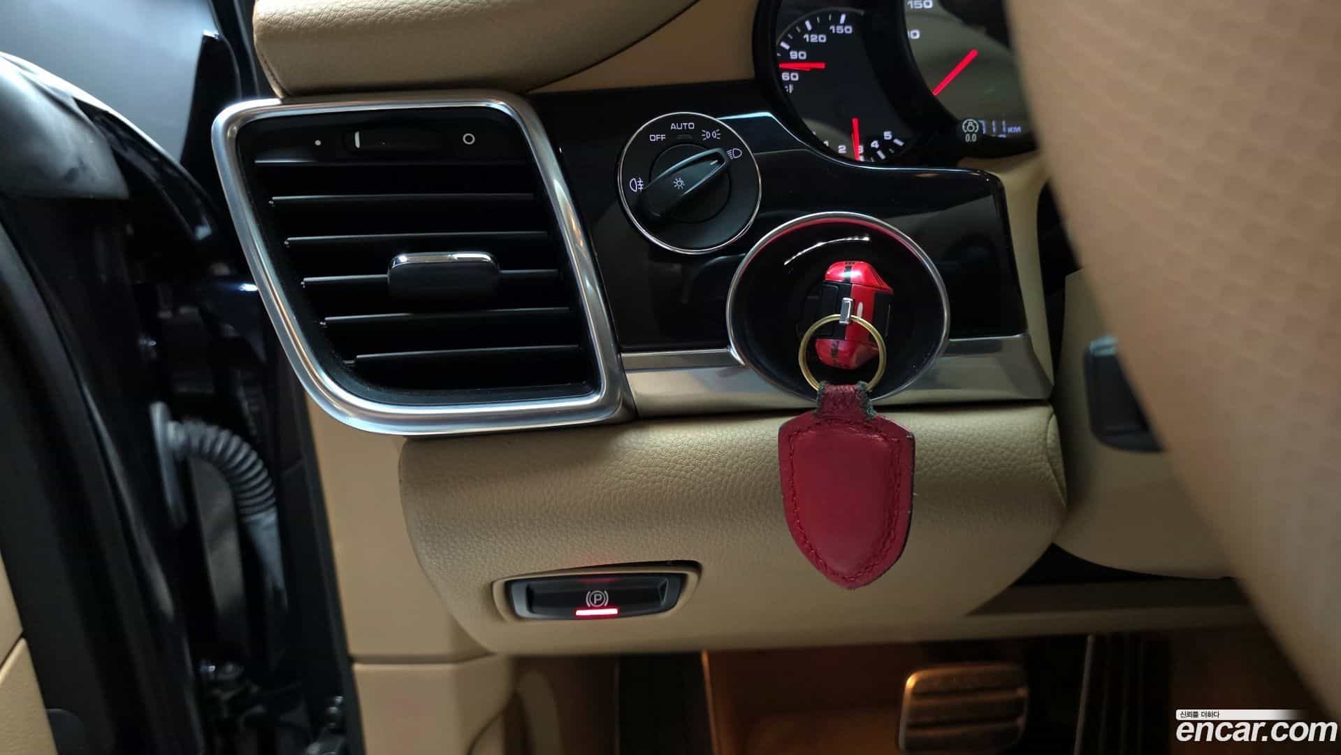 Panamera Porsche 2013.11-OPTION-021
