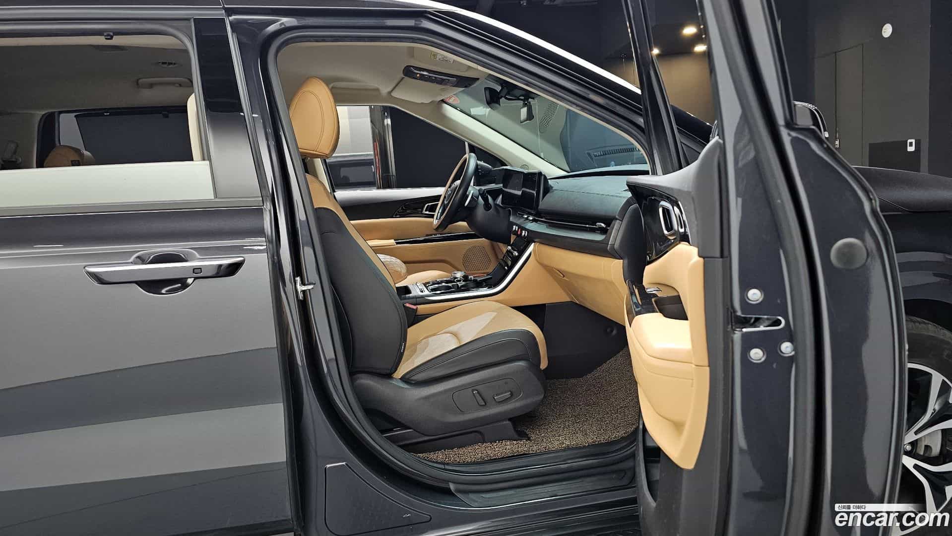 Canival Kia 2021.8-OPTION-015