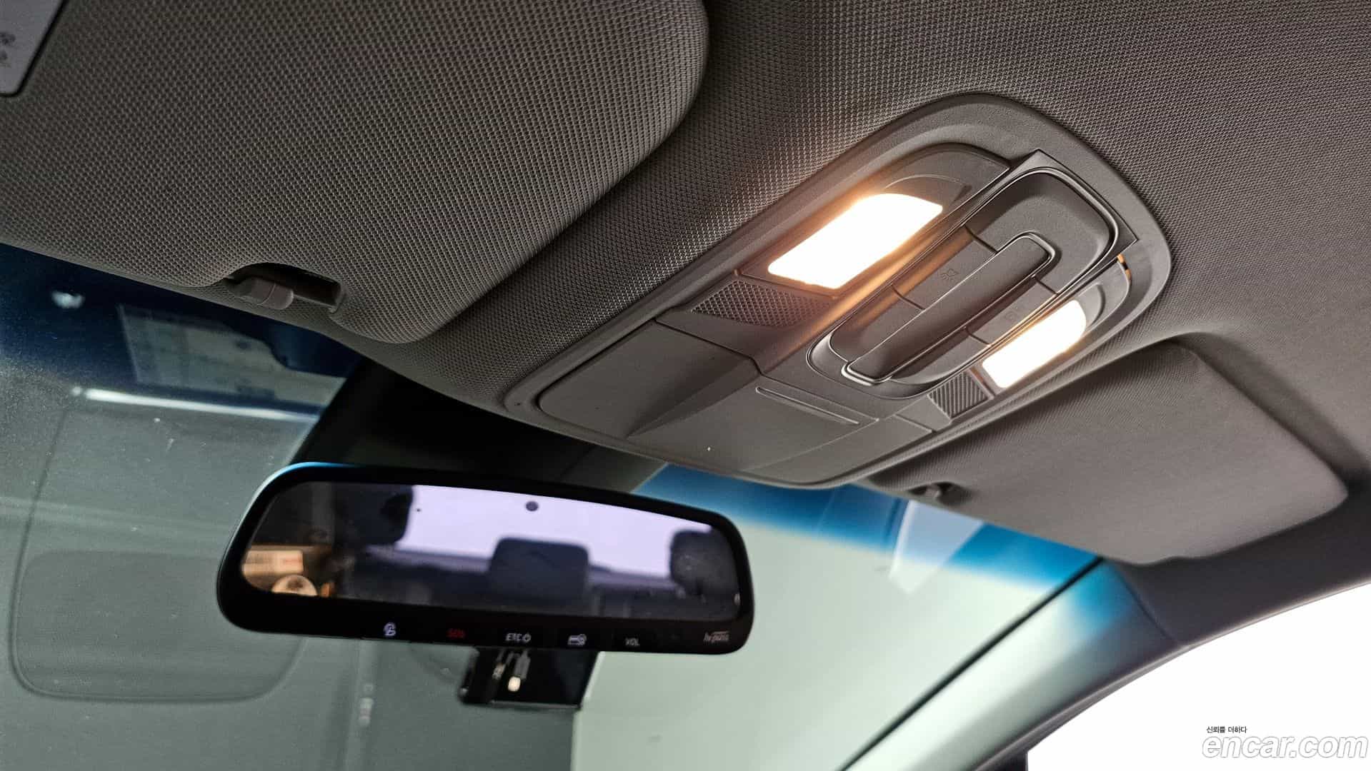 Santafe Hyundai 2018.4-OPTION-023