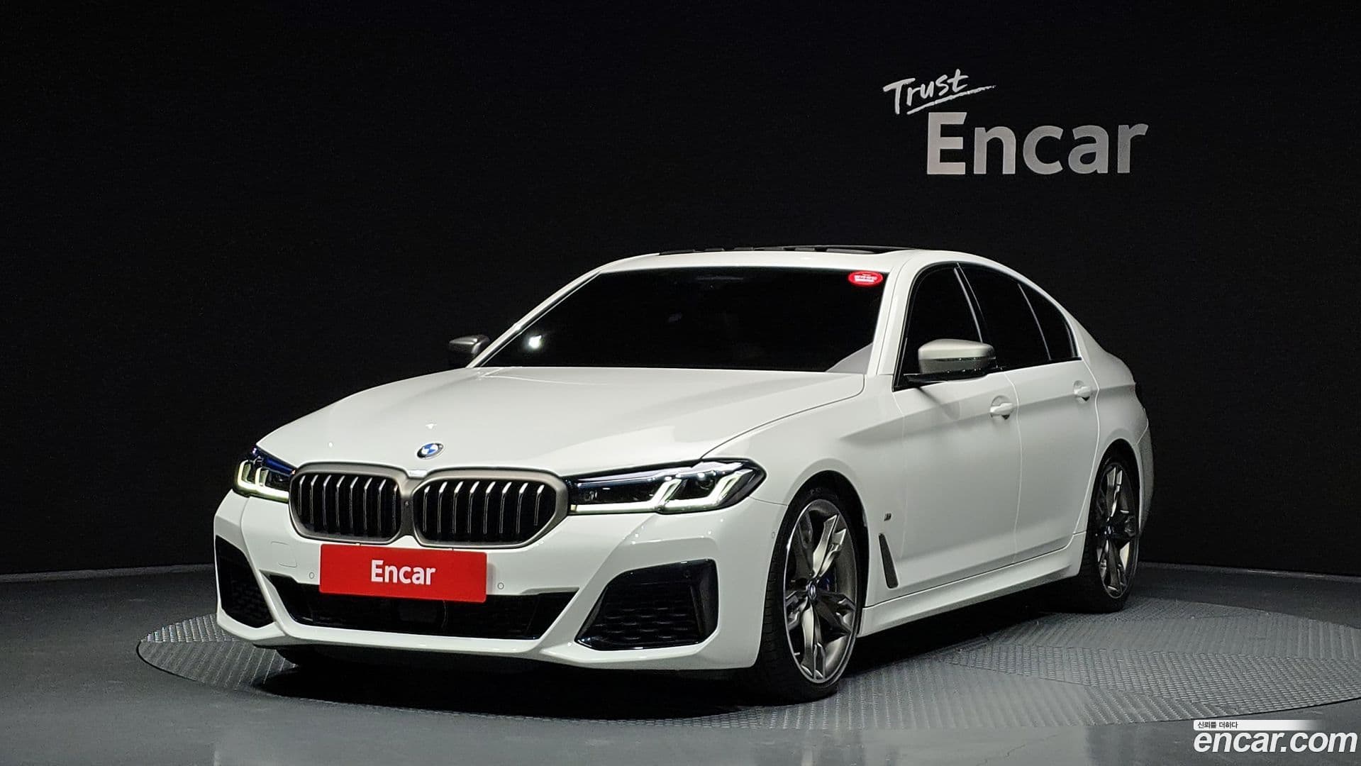 Main__Slider__Photo:5-Series BMW 2022.2-0