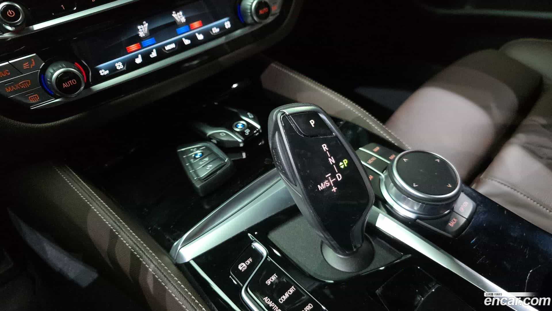 5-Series BMW 2022.2-INNER-009